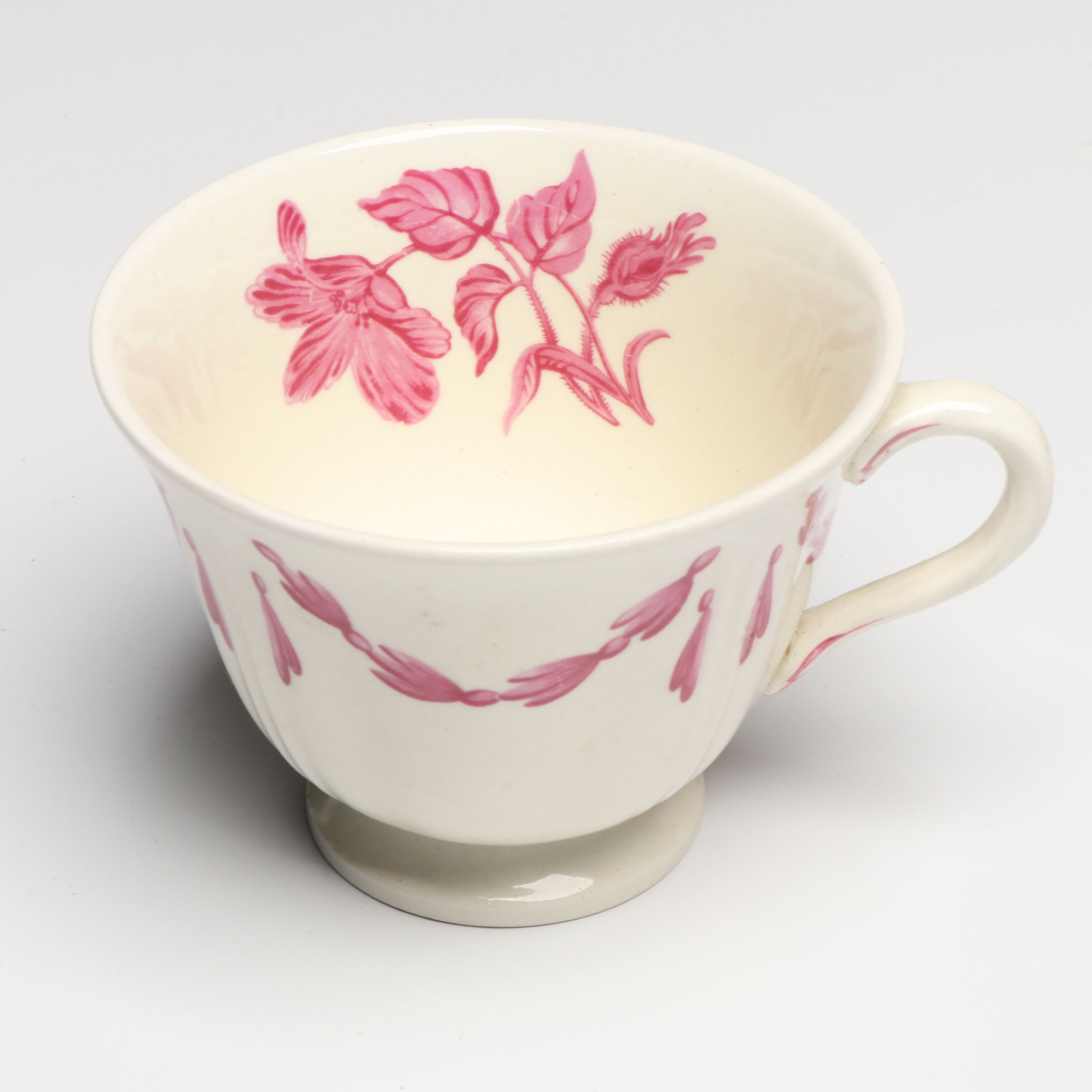 Homer Laughlin "Harlequin Rose" Covered Casserole with Other Pink Dinnerware