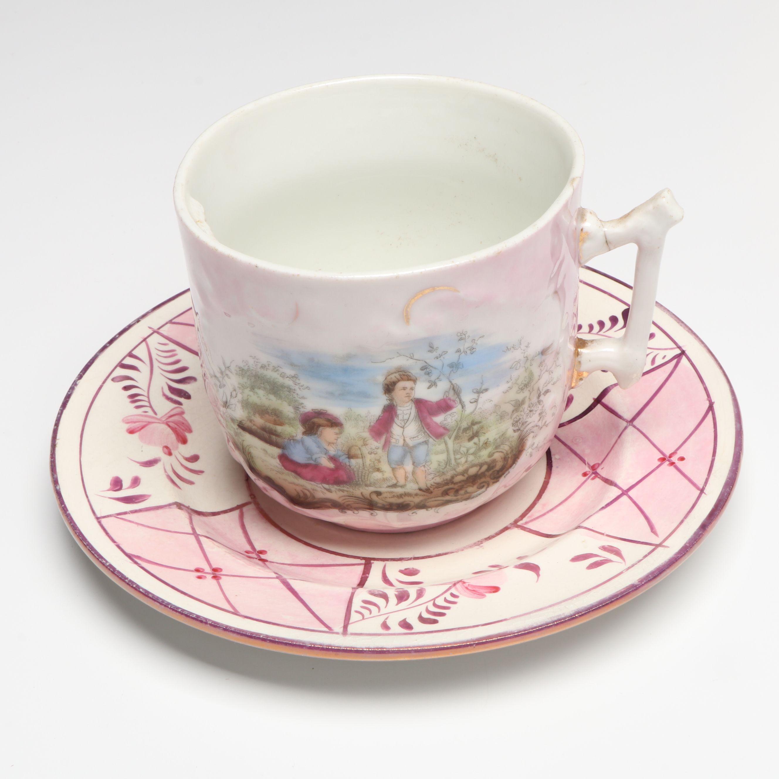 Homer Laughlin "Harlequin Rose" Covered Casserole with Other Pink Dinnerware