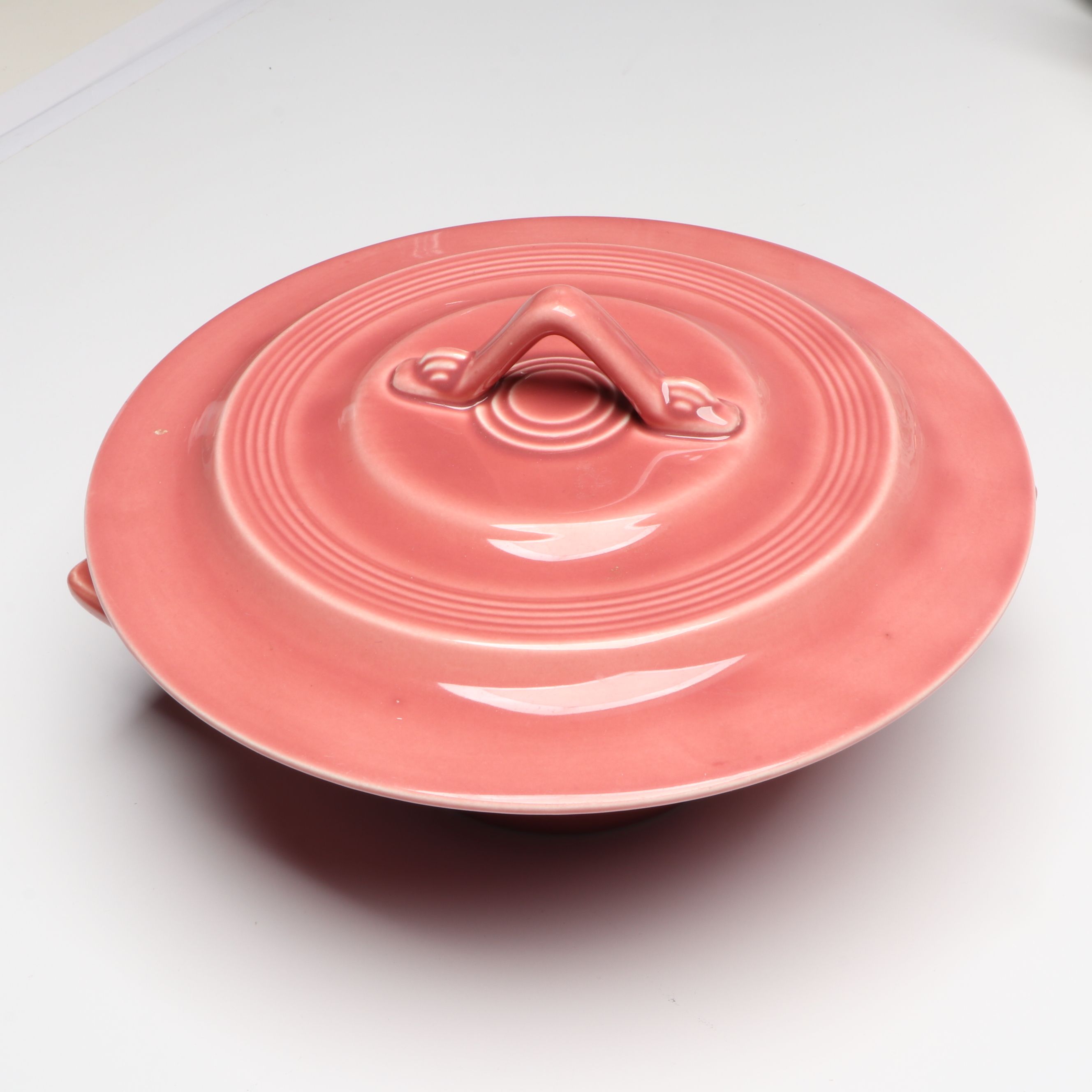 Homer Laughlin "Harlequin Rose" Covered Casserole with Other Pink Dinnerware