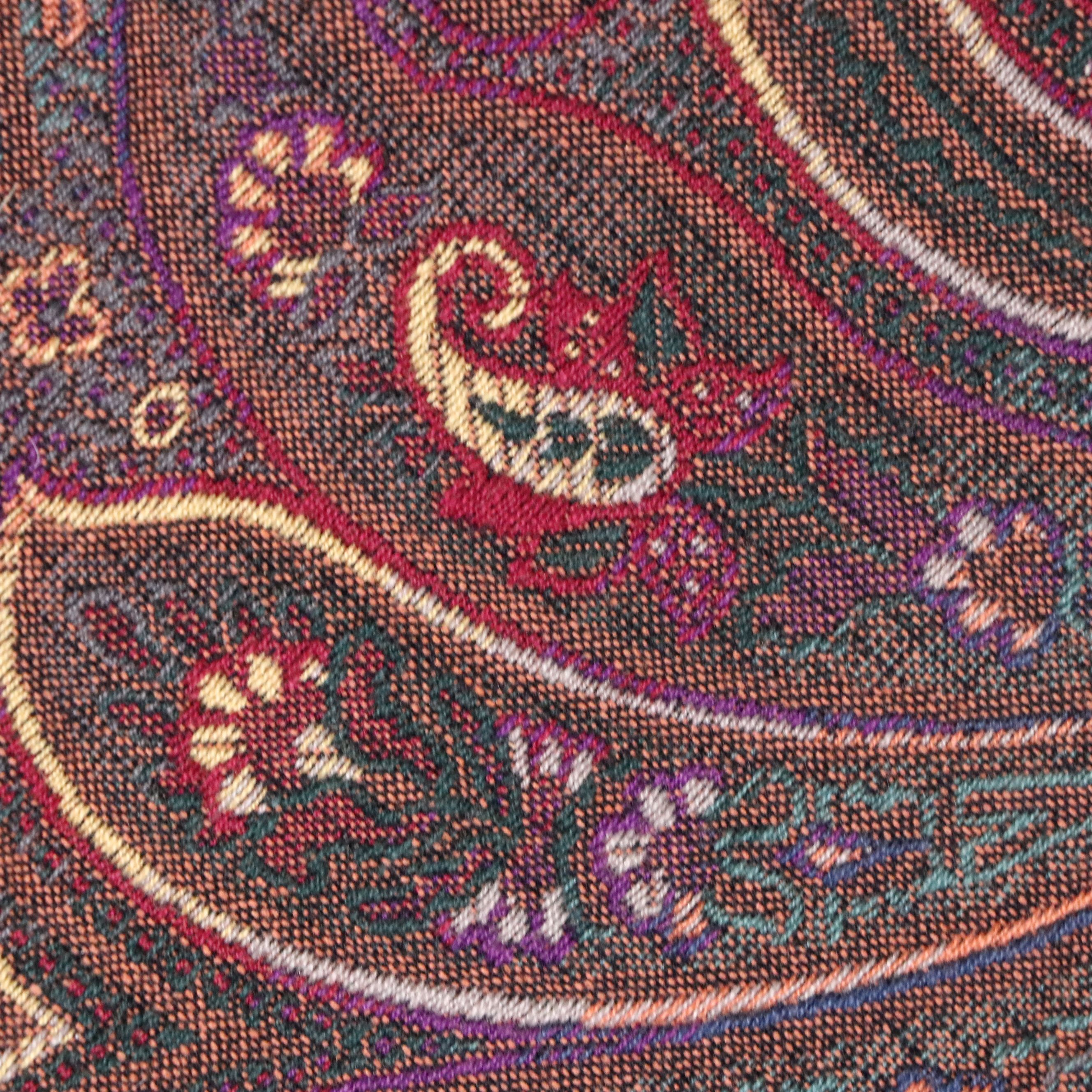 4'6 x 9'9 Machine Made Paisley Jacquard Woven Textile