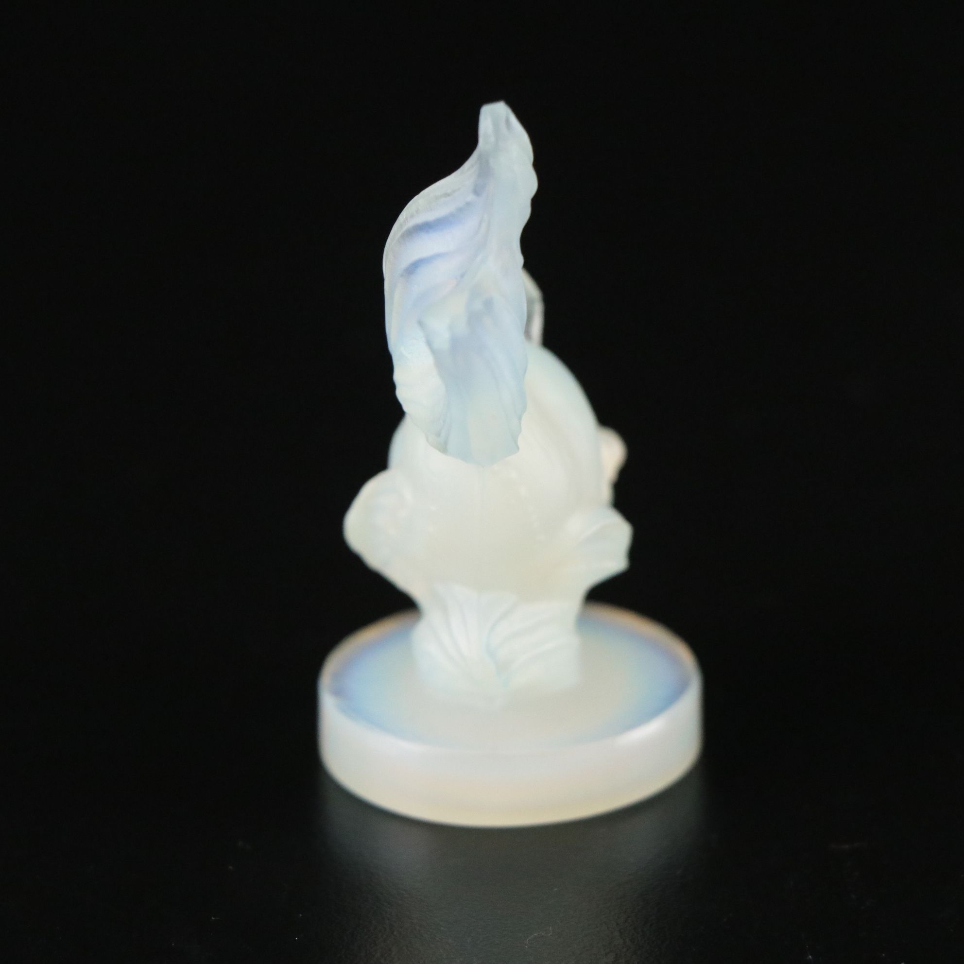 Sabino Opalescent Glass Fish Figurine