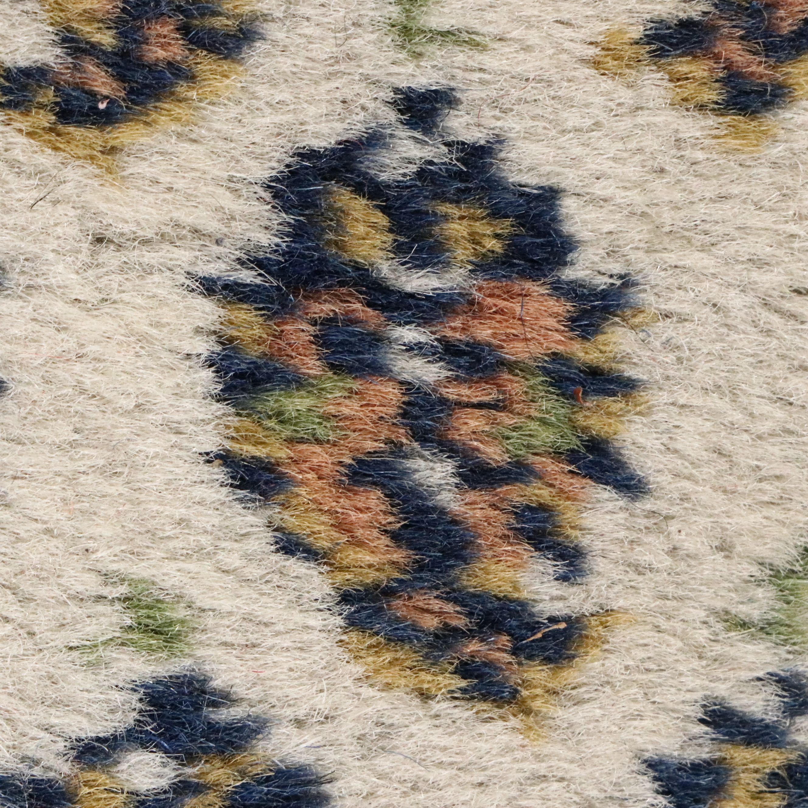 4'1 x 6'2 Hand-Knotted Persian Seraband Area Rug