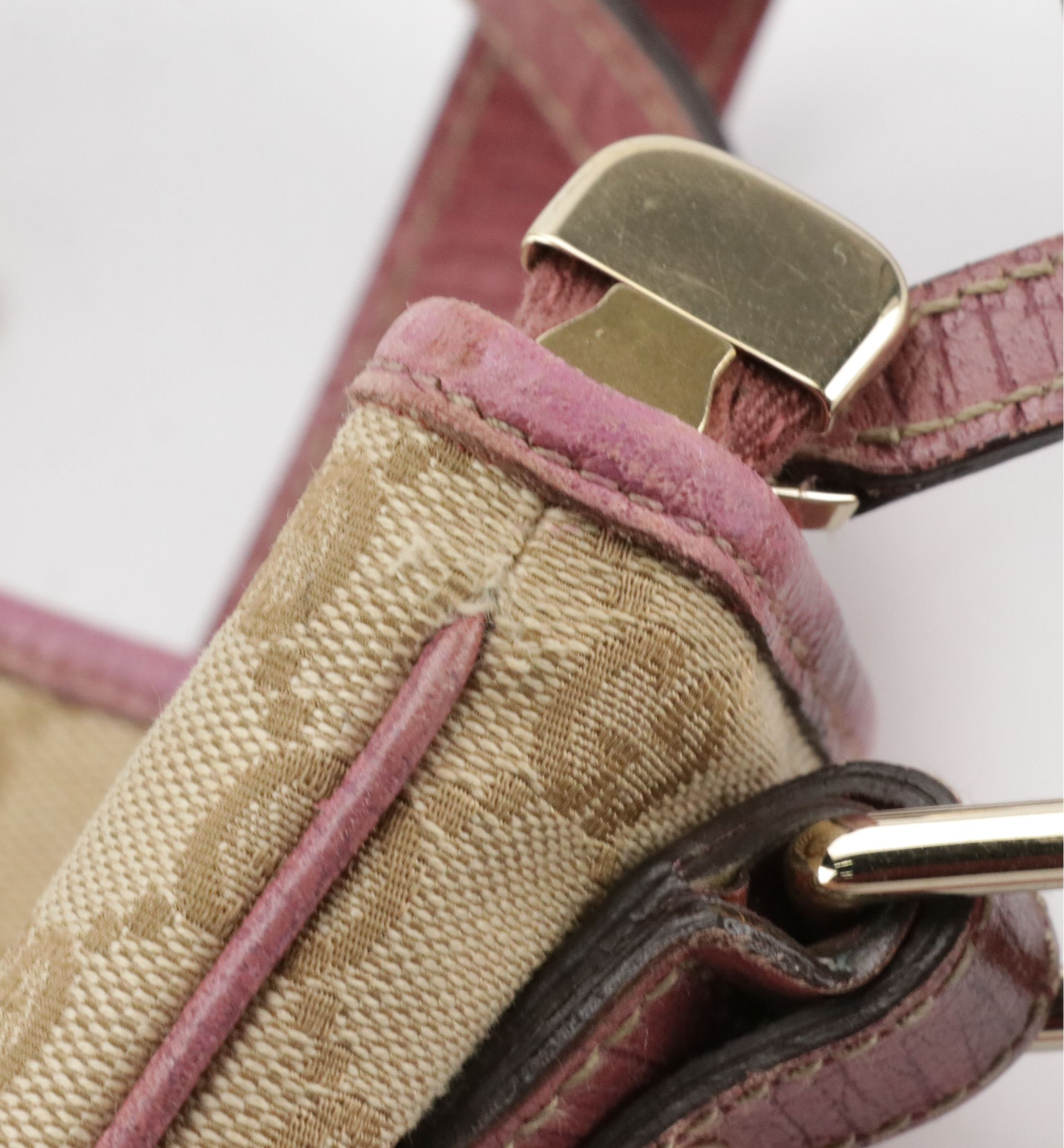 Gucci Jolicoeur Crossbody Messenger Bag in GG Canvas and Pink Leather Trim