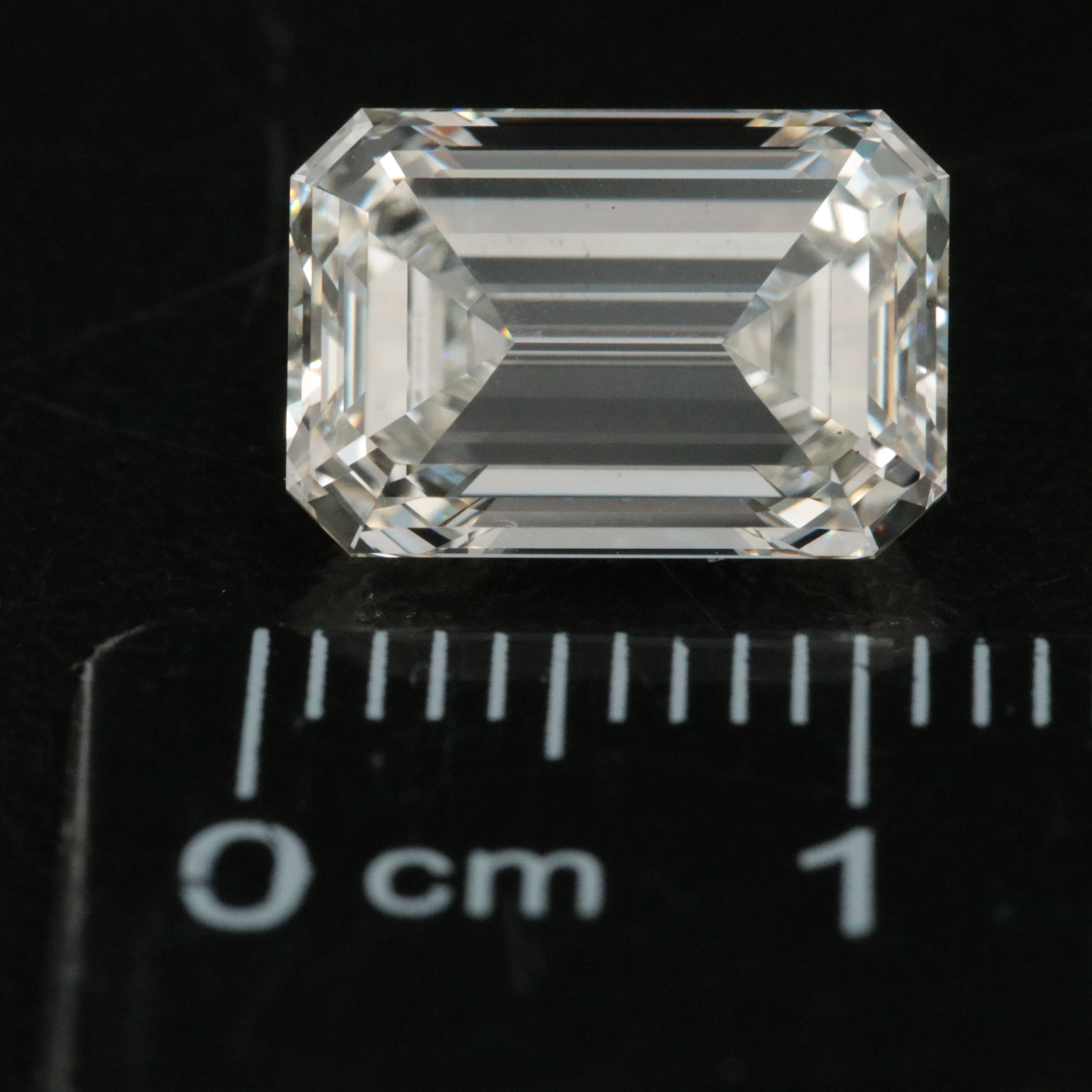 Loose 4.29 CT Lab Grown Diamond with IGI Report