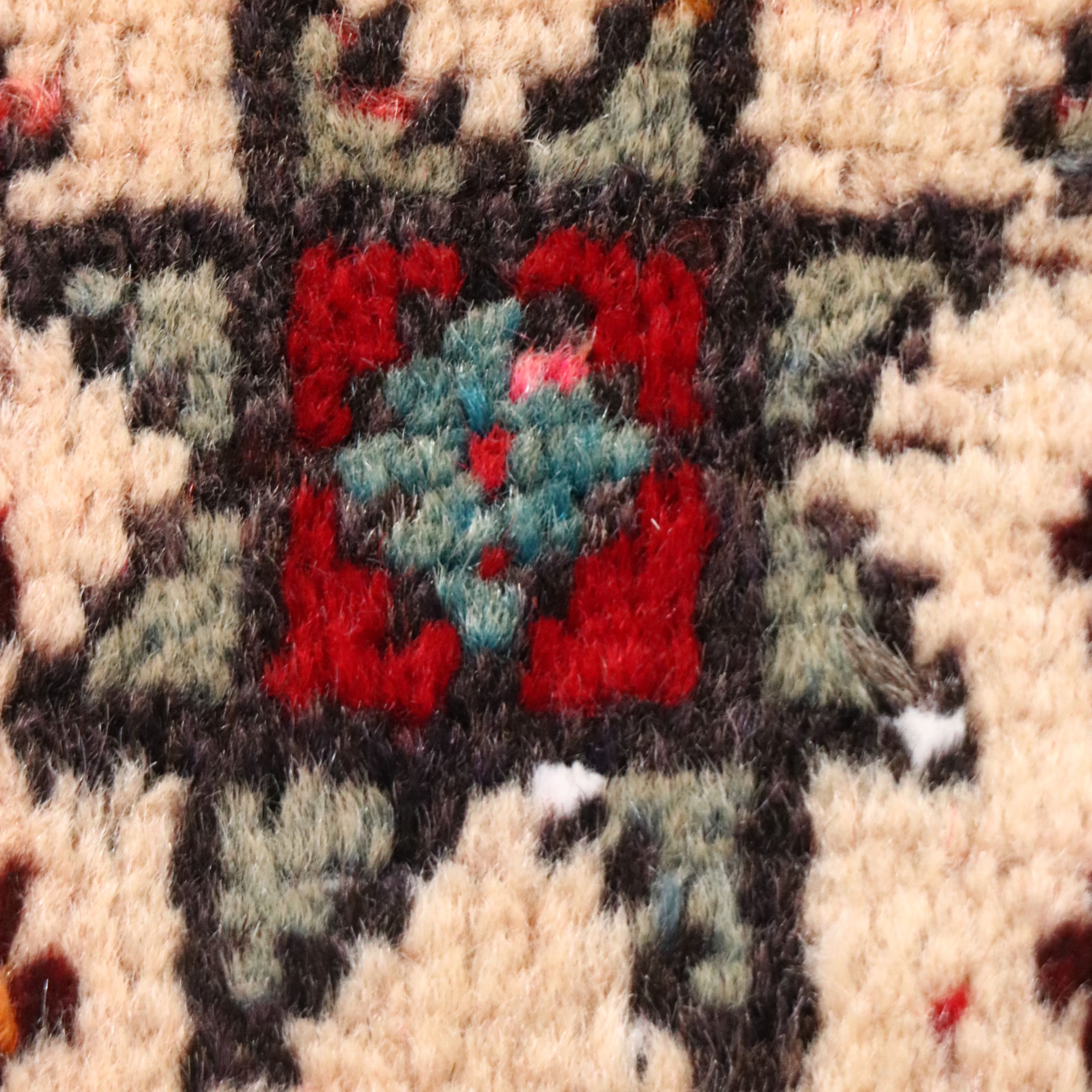 4'8 x 8' Hand-Knotted Persian Yalameh Area Rug