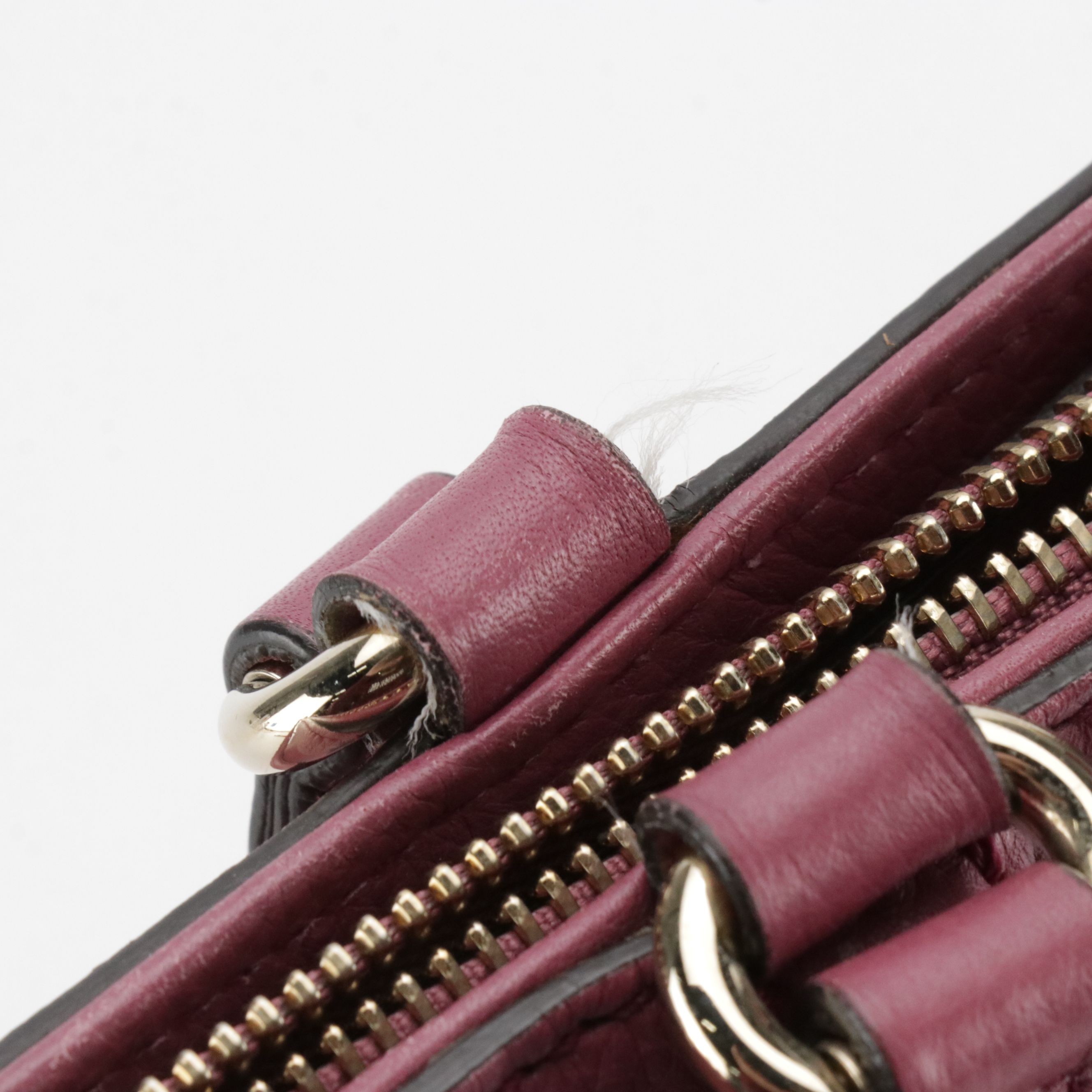 Gucci Soho Two-Way Zip Tote in Purple Grained Calfskin Leather