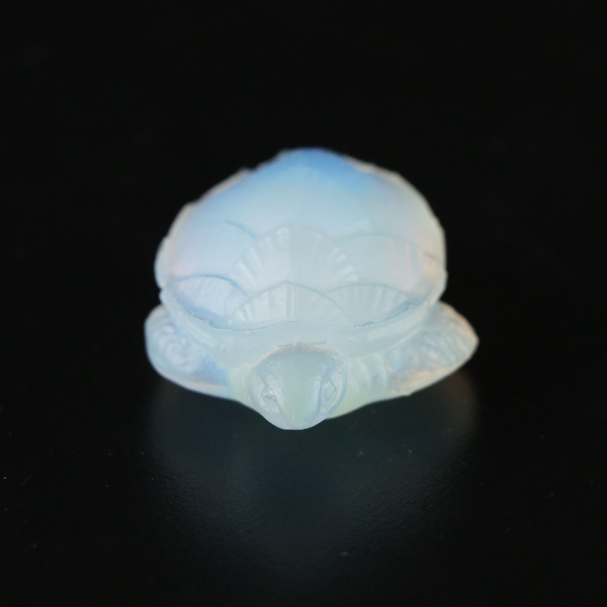 Sabino Opalescent Sea Turtle Figurine