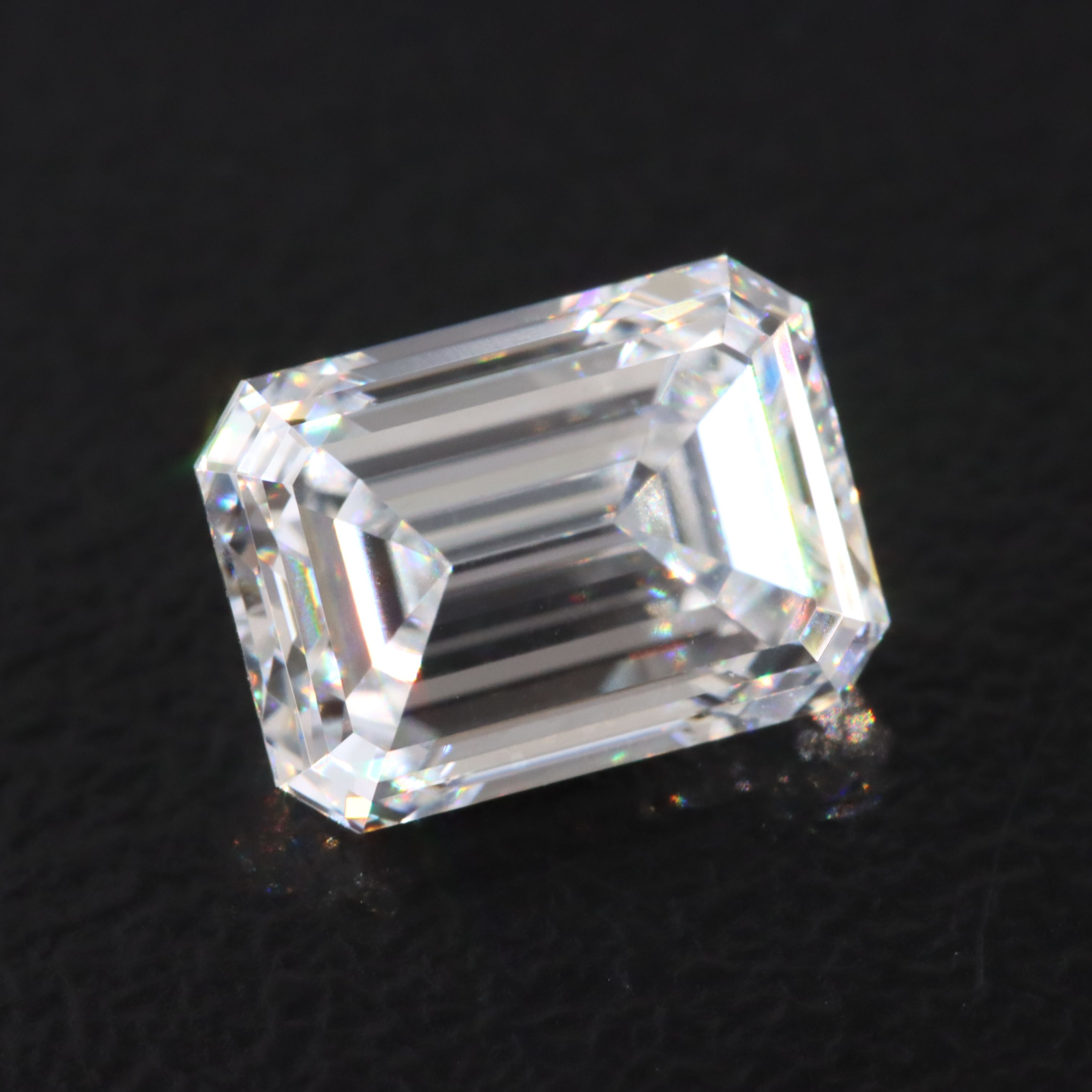 Loose 1.92 CT Lab Grown Diamond with IGI Report