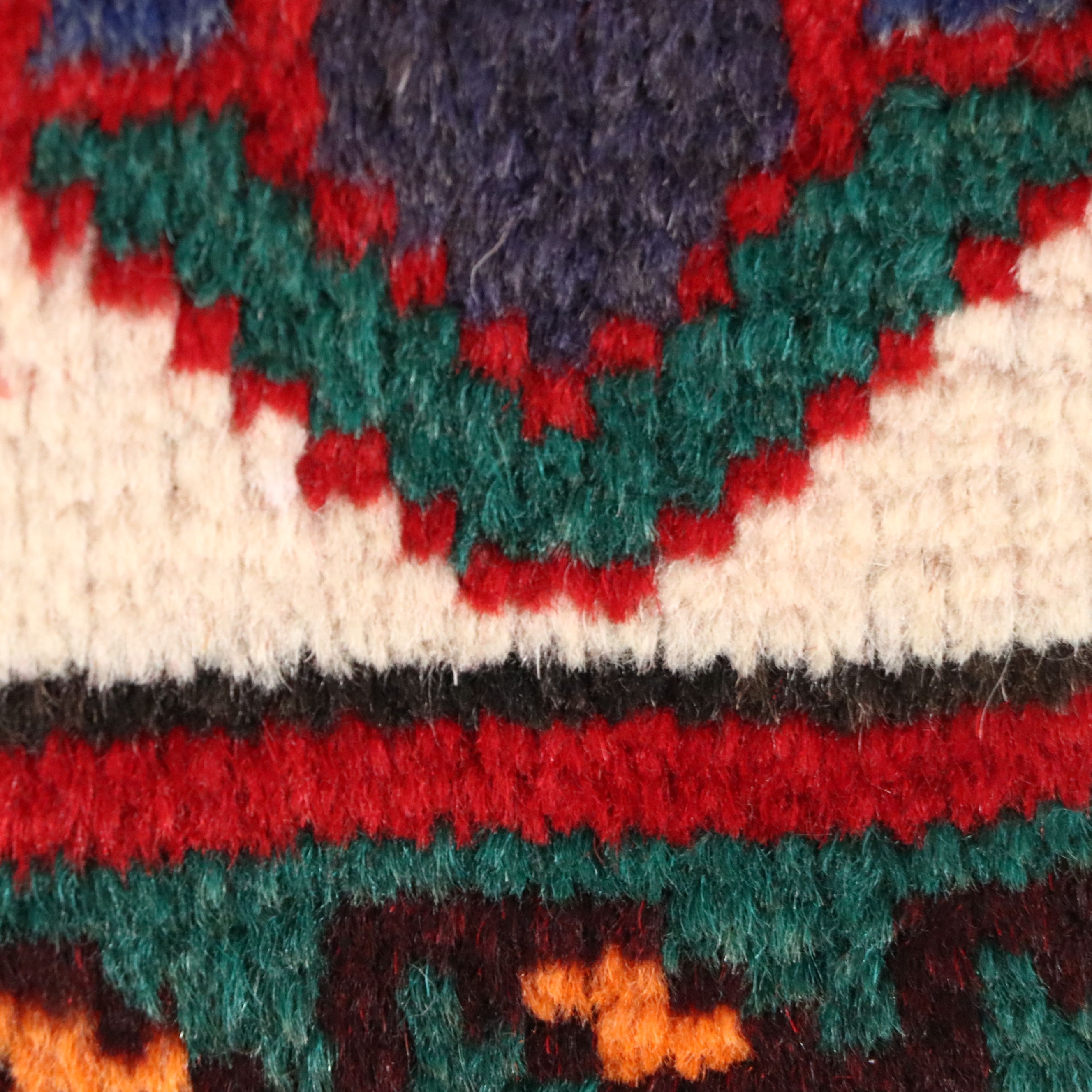 5'2 x 9'4 Hand-Knotted Persian Bakhtiari Area Rug