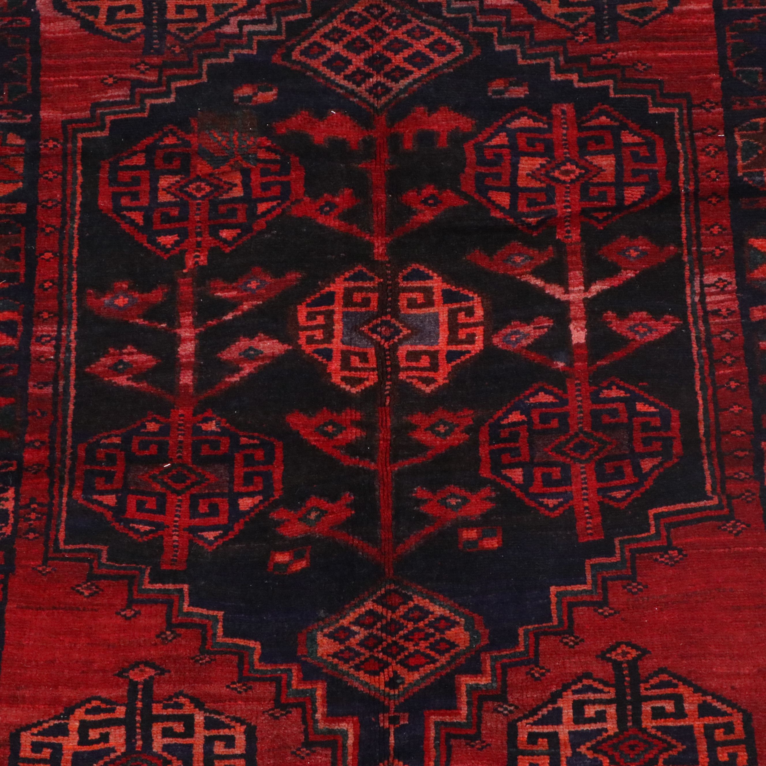 5'5 x 6'1 Hand-Knotted Persian Qashqai Area Rug