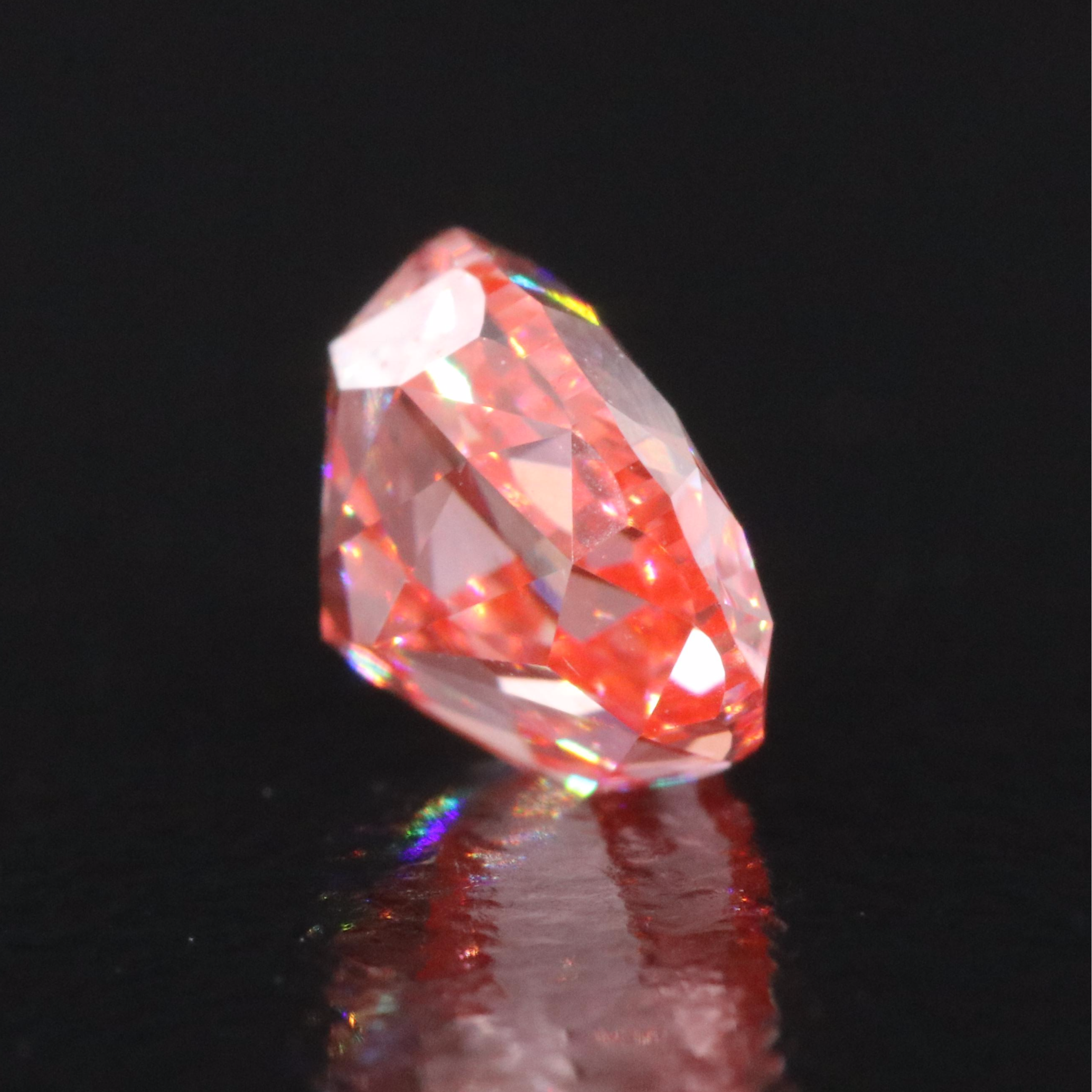 Loose 1.02 CT Lab Grown Fancy Vivid Pink Diamond with IGI Report
