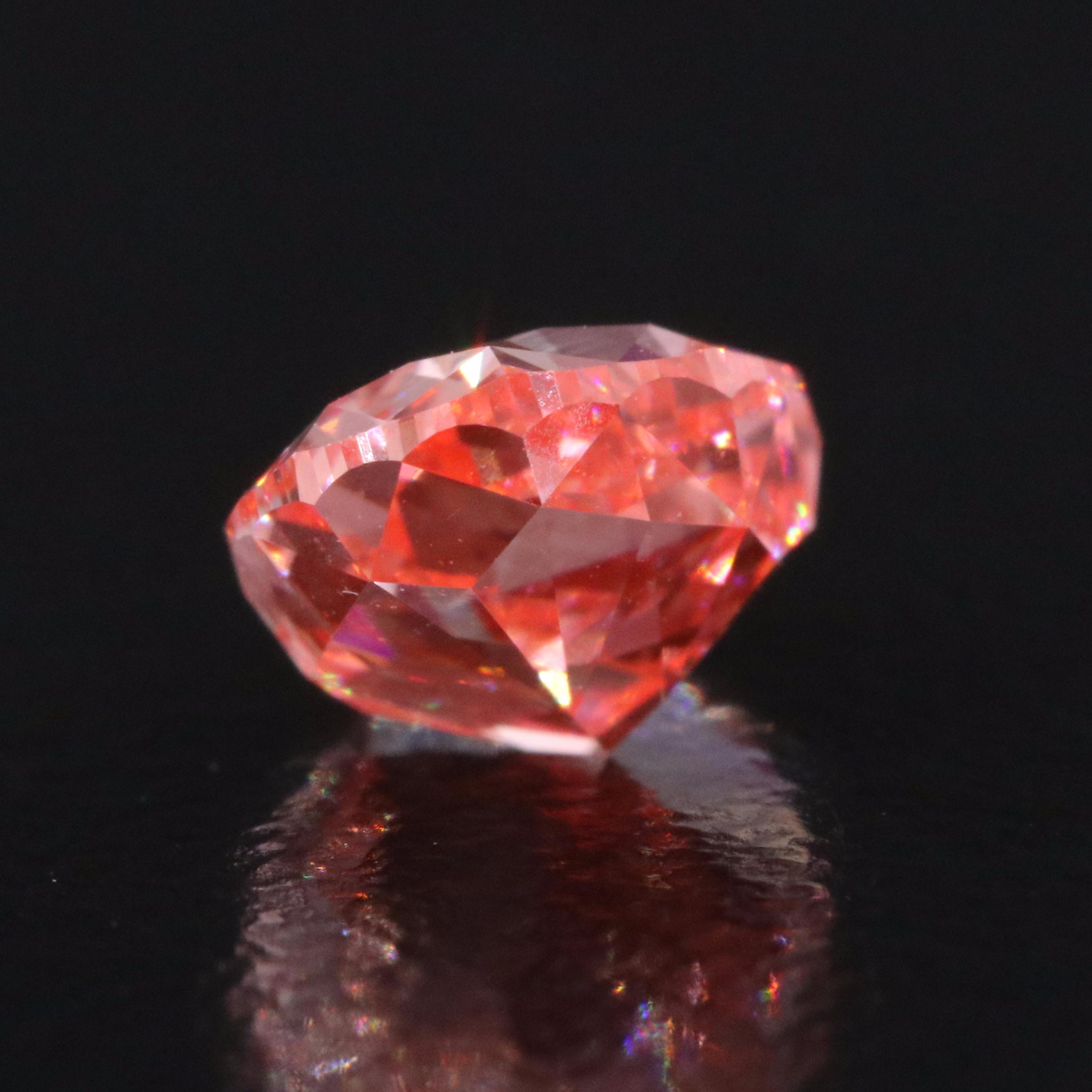 Loose 1.02 CT Lab Grown Fancy Vivid Pink Diamond with IGI Report