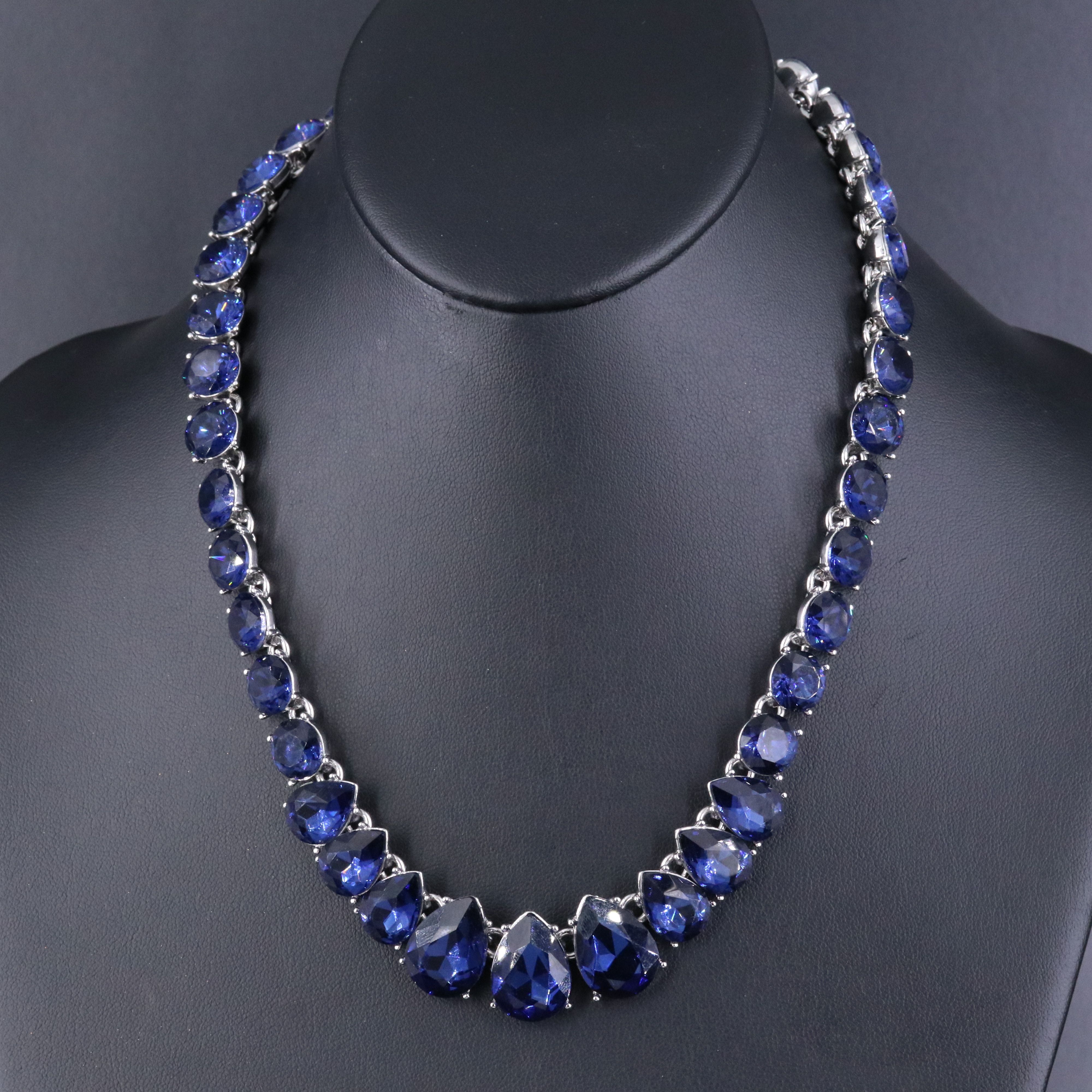 Graduated Rhinestone Necklace