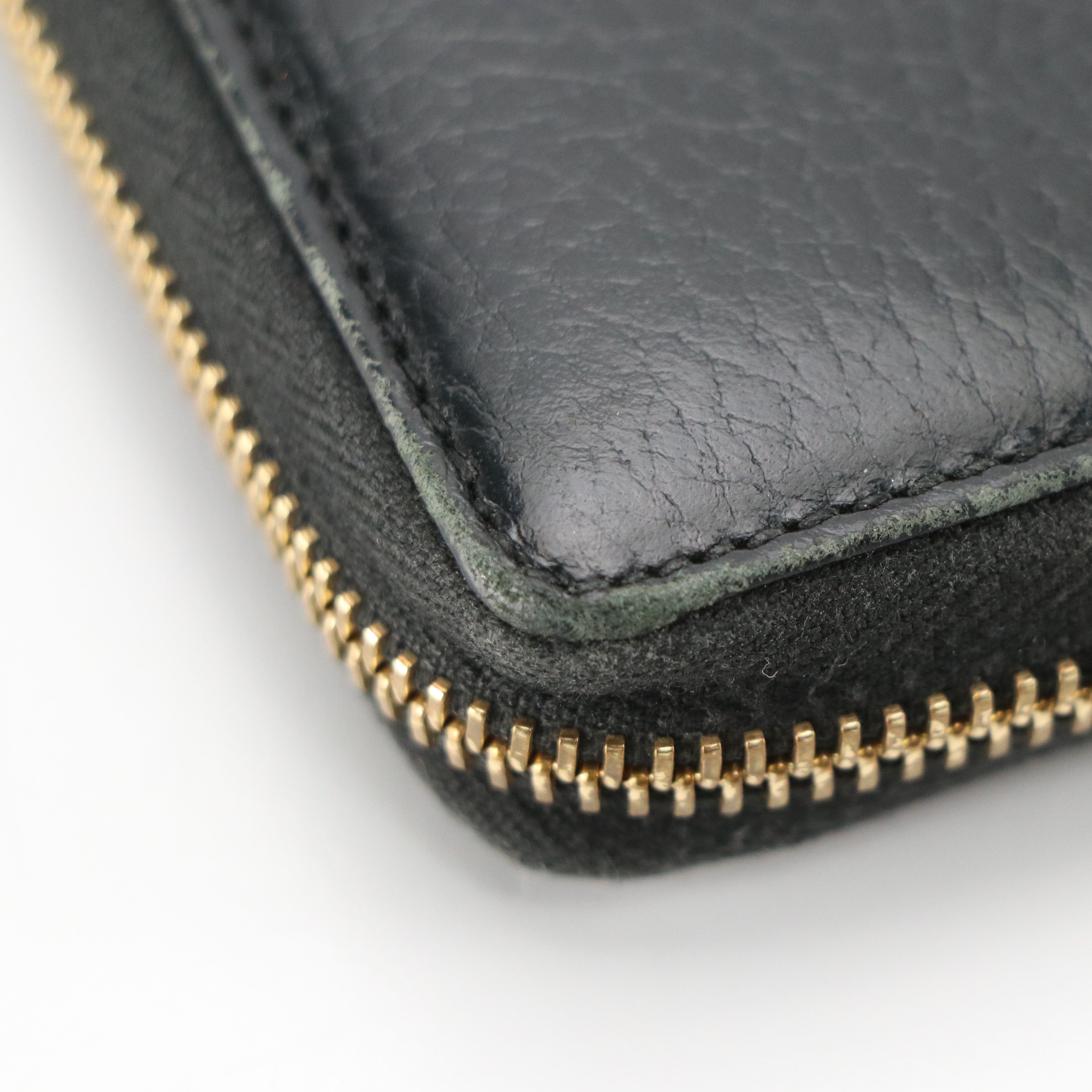 Gucci GG Marmont Zip-Around Wallet in Black Grained Leather