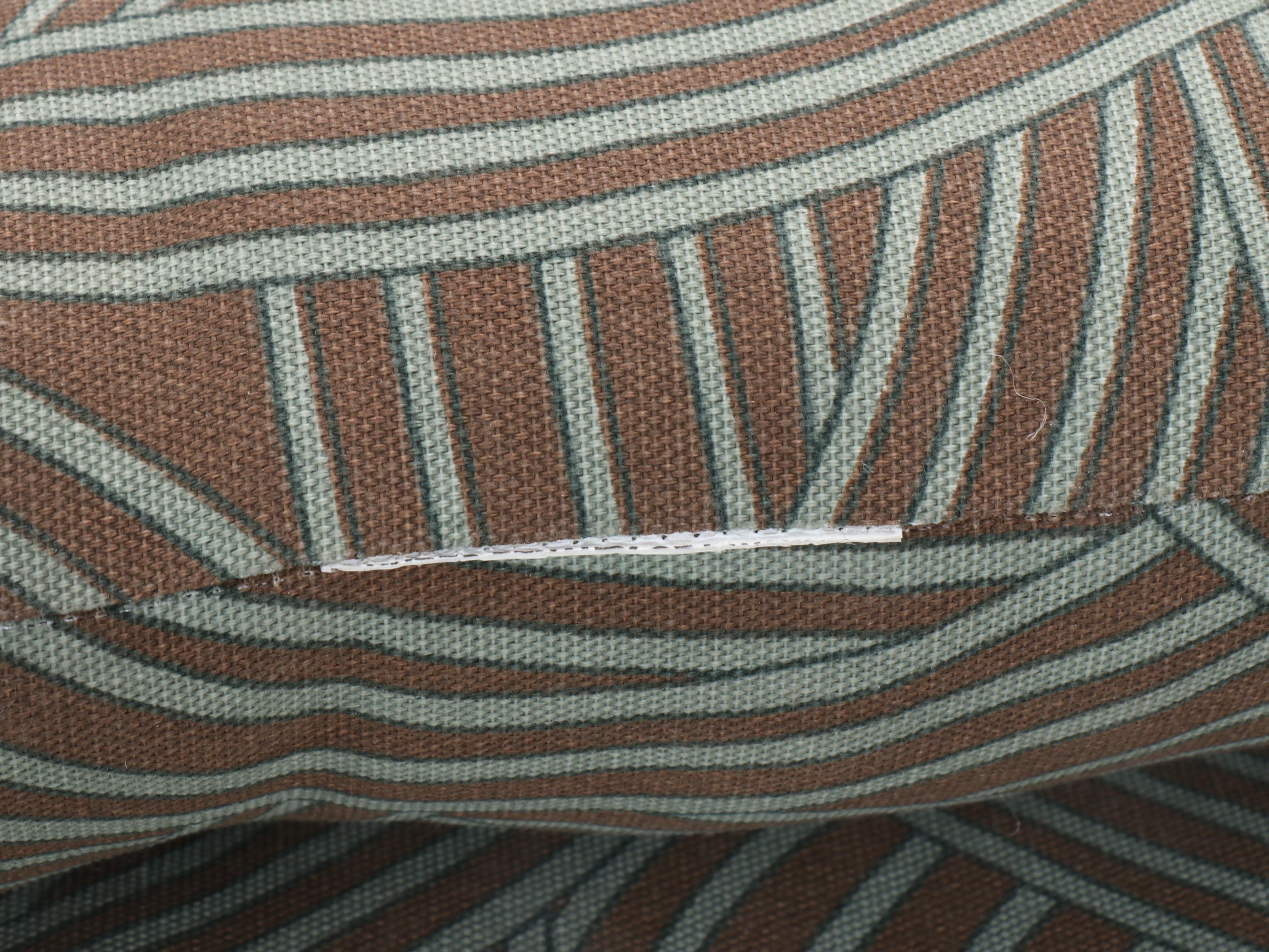 Interlocking Circle Pattern Seat Cushions