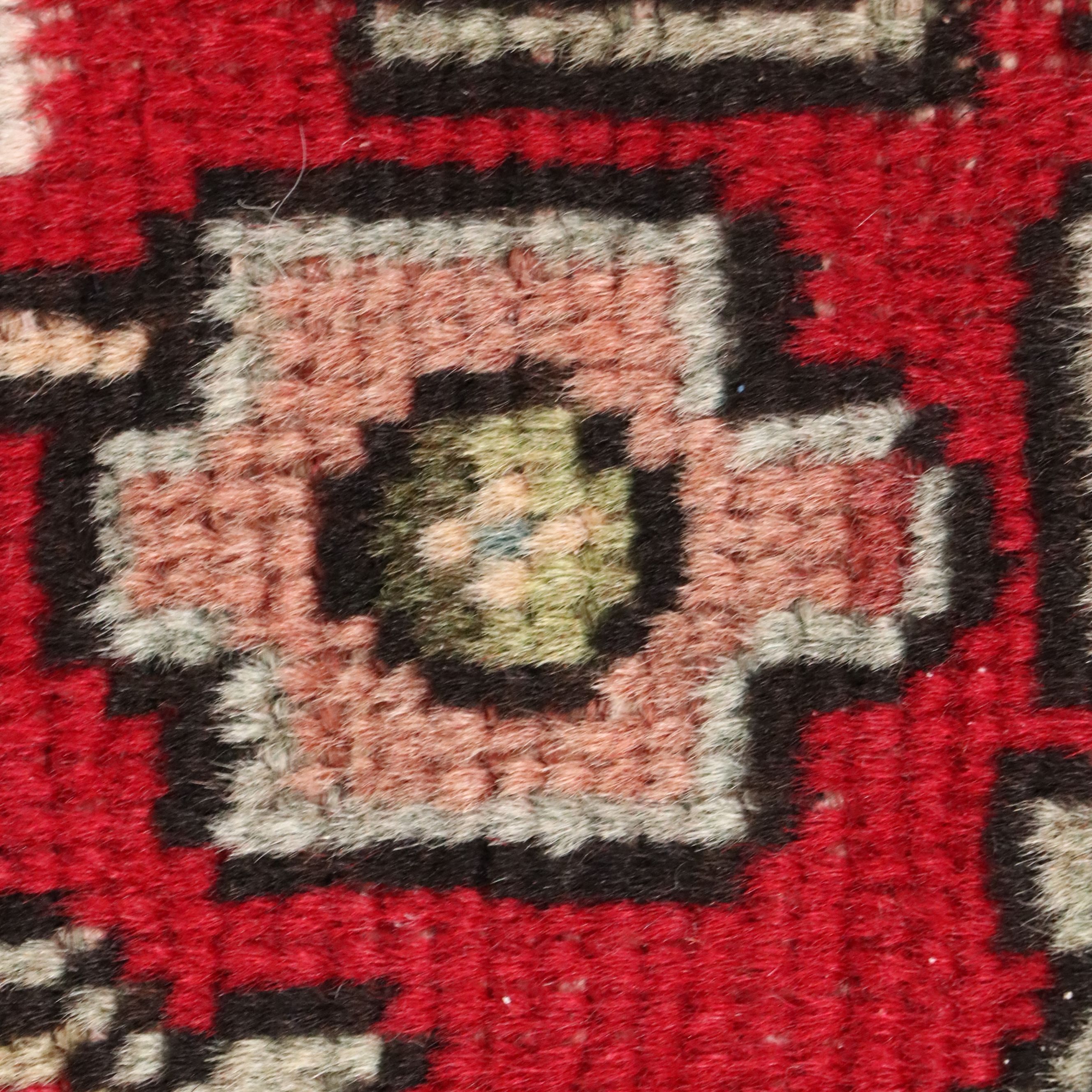 7'10 x 10'9 Hand-Knotted Persian Heriz Area Rug