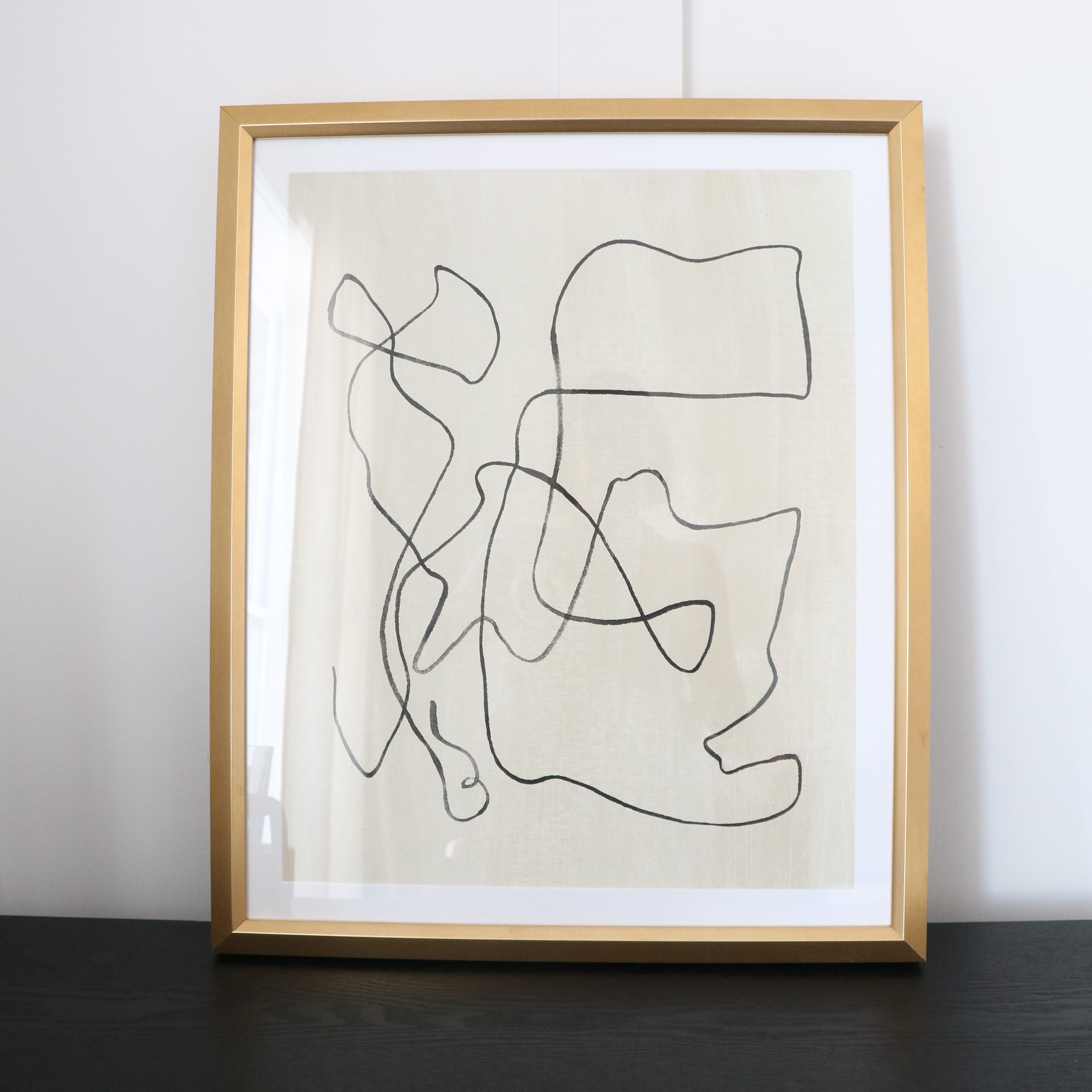 Bassett Mirror Co. "Sonya" Lamp with Modern Decor Collection