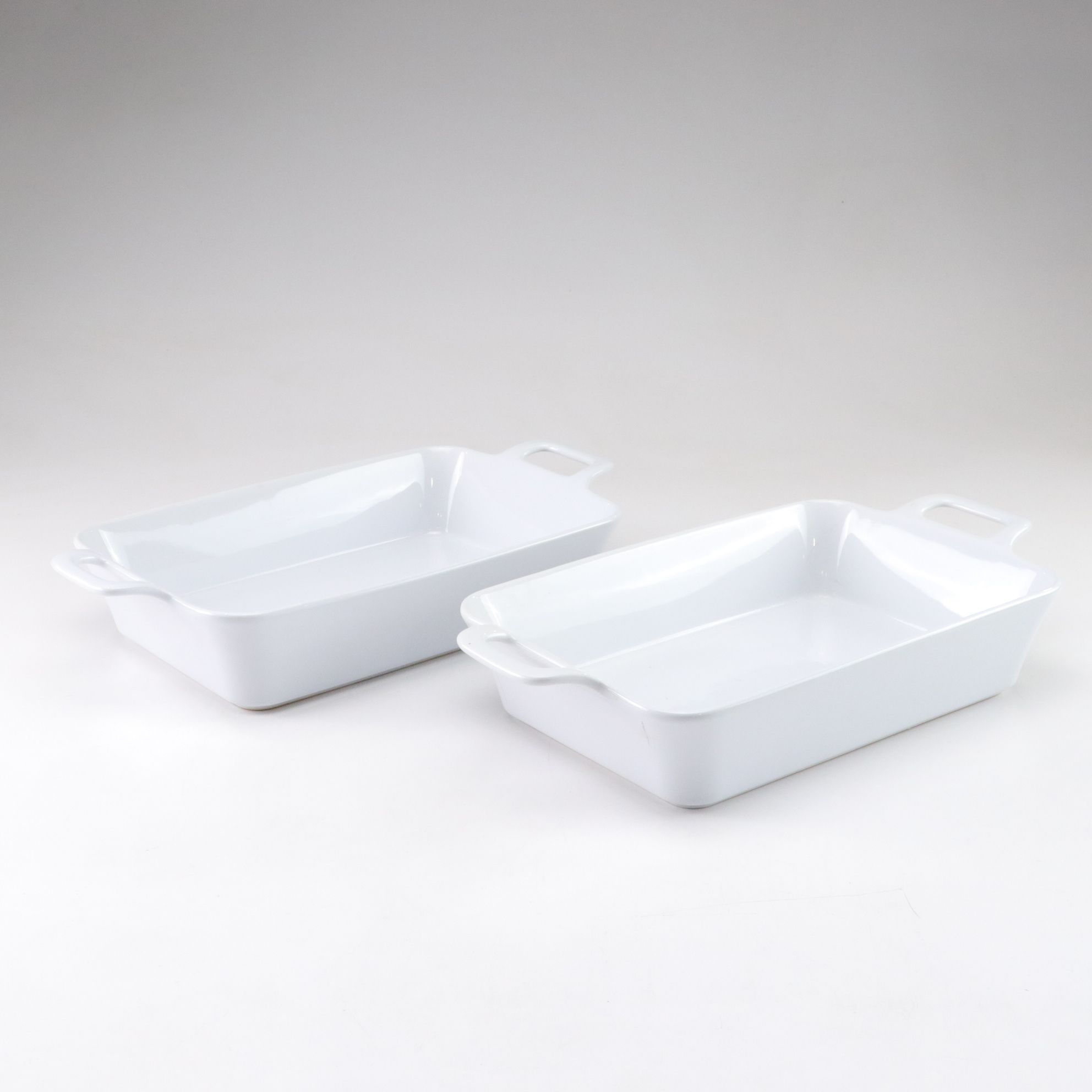 Two Dash of That Ceramic Casserole Dishes and a Ceramisia Platter