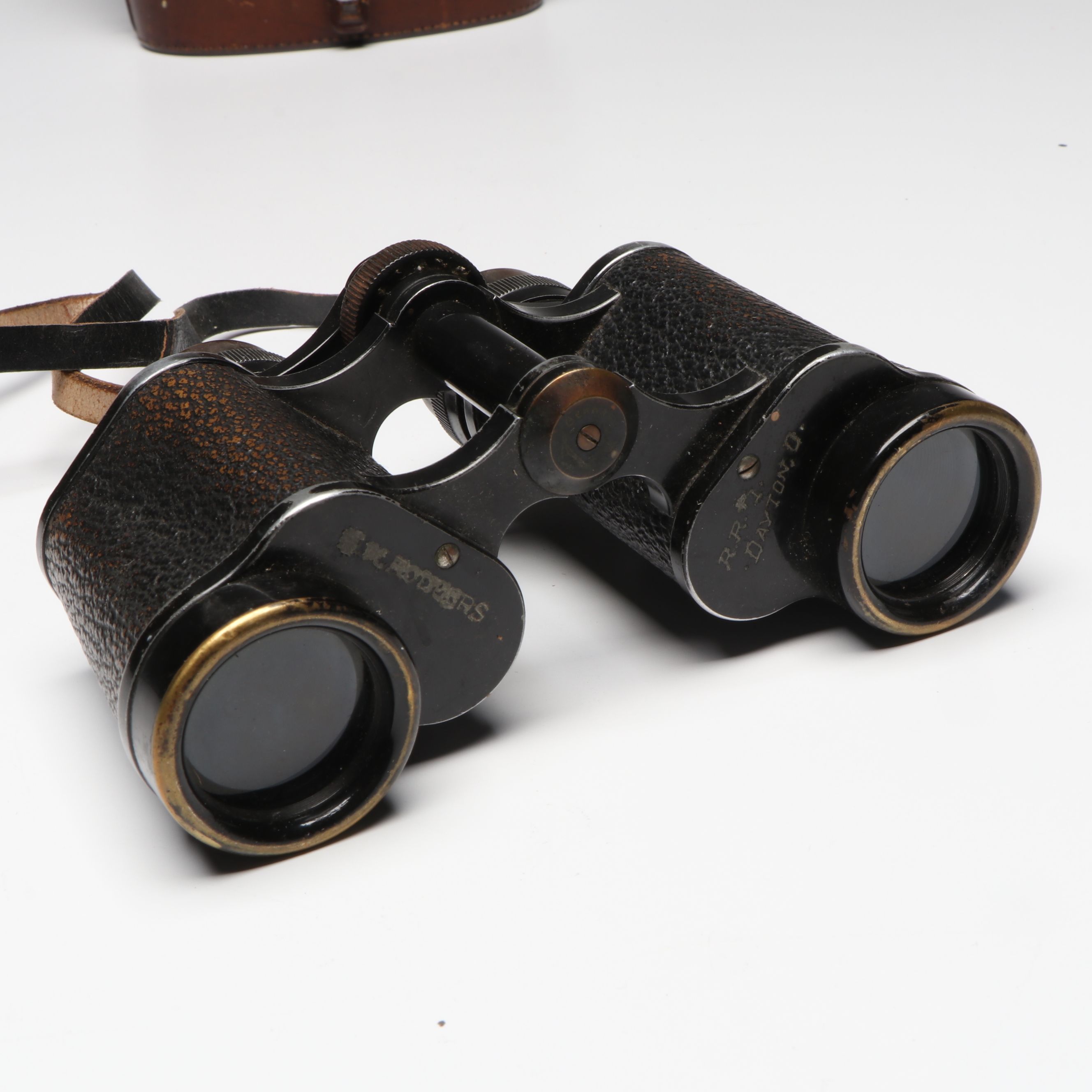 Carl Zeiss, Selsi, and More Binoculars and Telescope with Cases