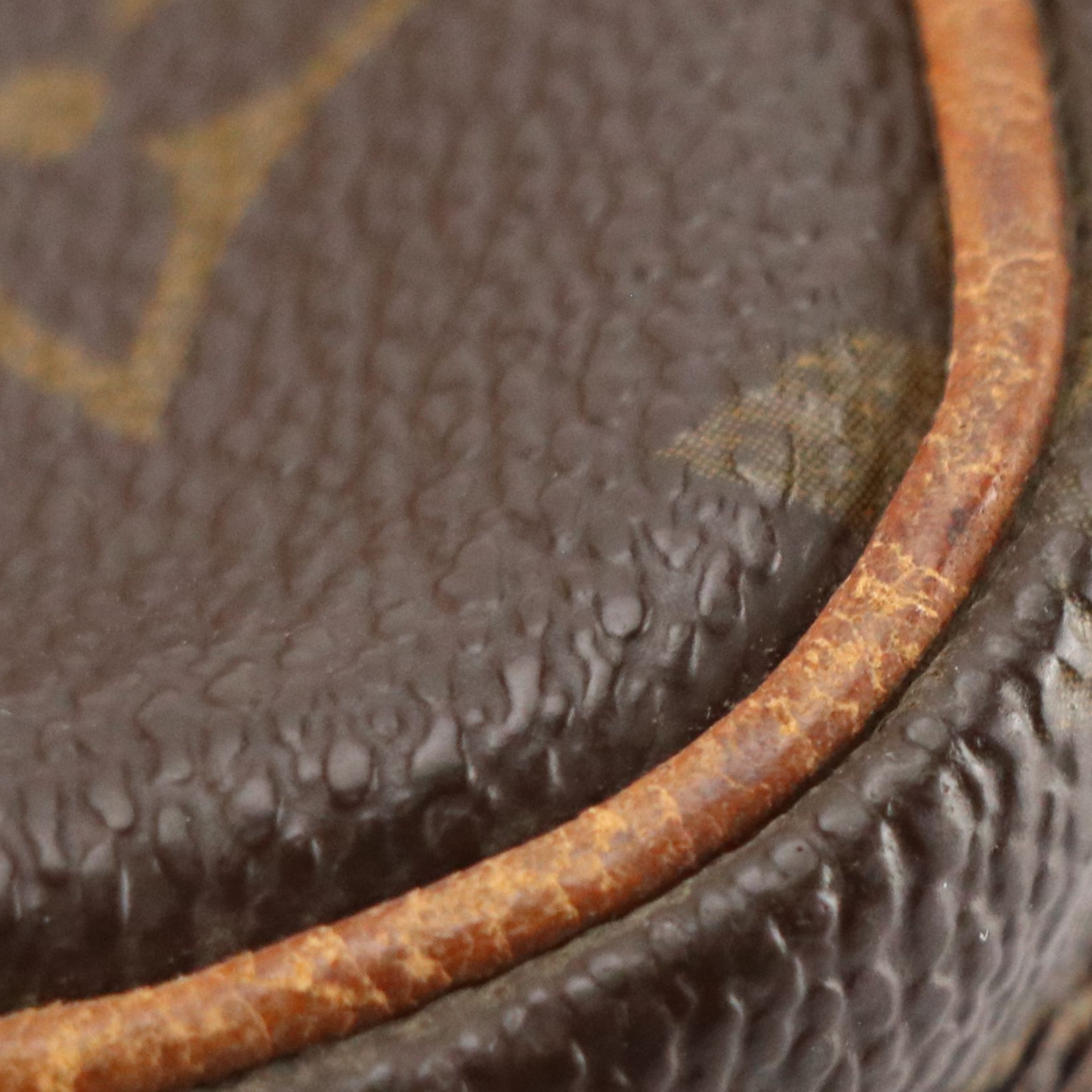 Louis Vuitton Marly Dragonne Wristlet Clutch in Monogram Canvas and Leather Trim