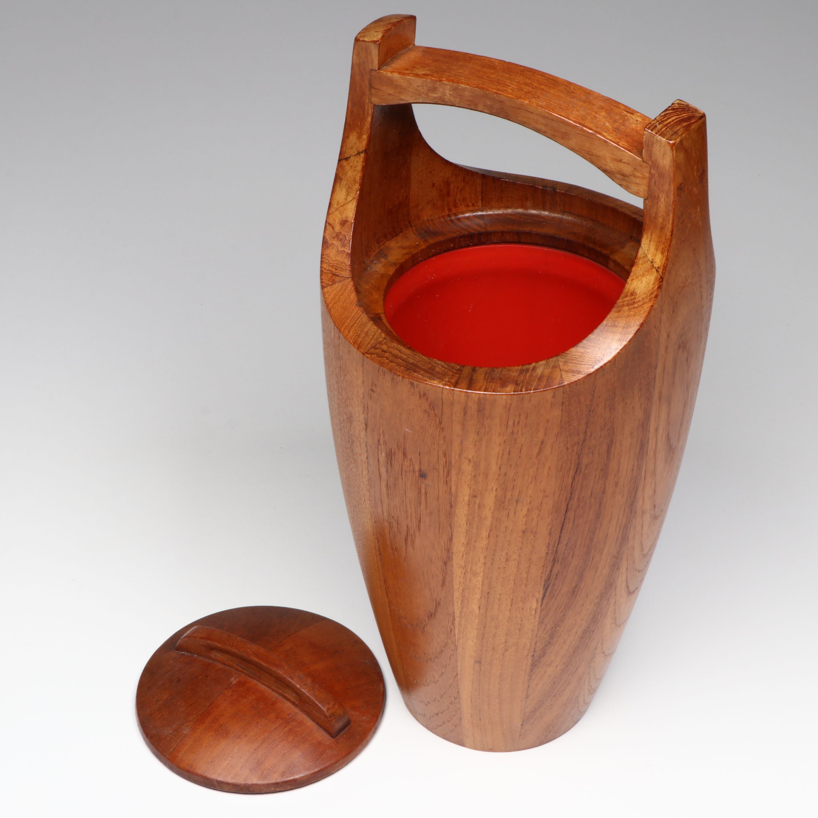 Danish Modern Style Teak Ice Bucket, Mid to Late 20th Century