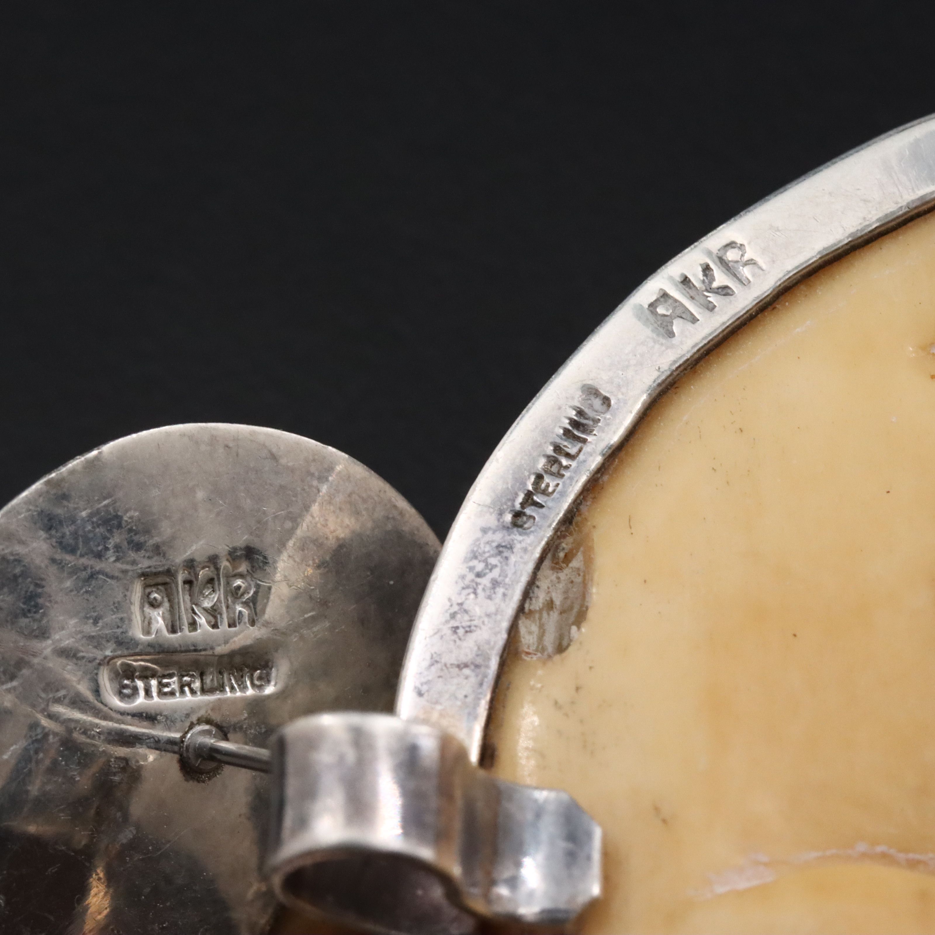 Amy Kahn Russell Sterling Carved Bone Converter Dog Brooch & Cat Earrings