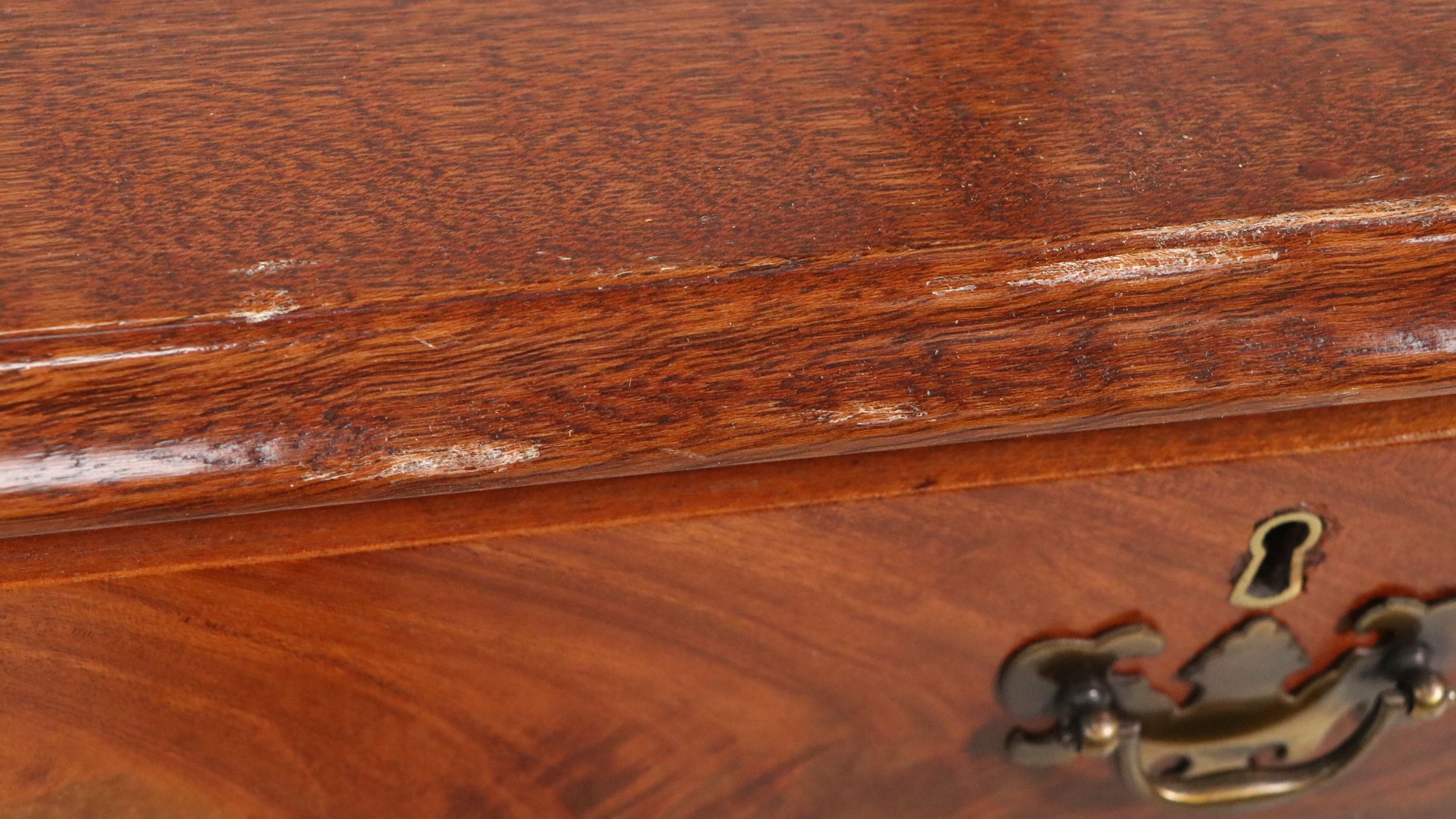 Hepplewhite Style Mahogany Four-Drawer Chest