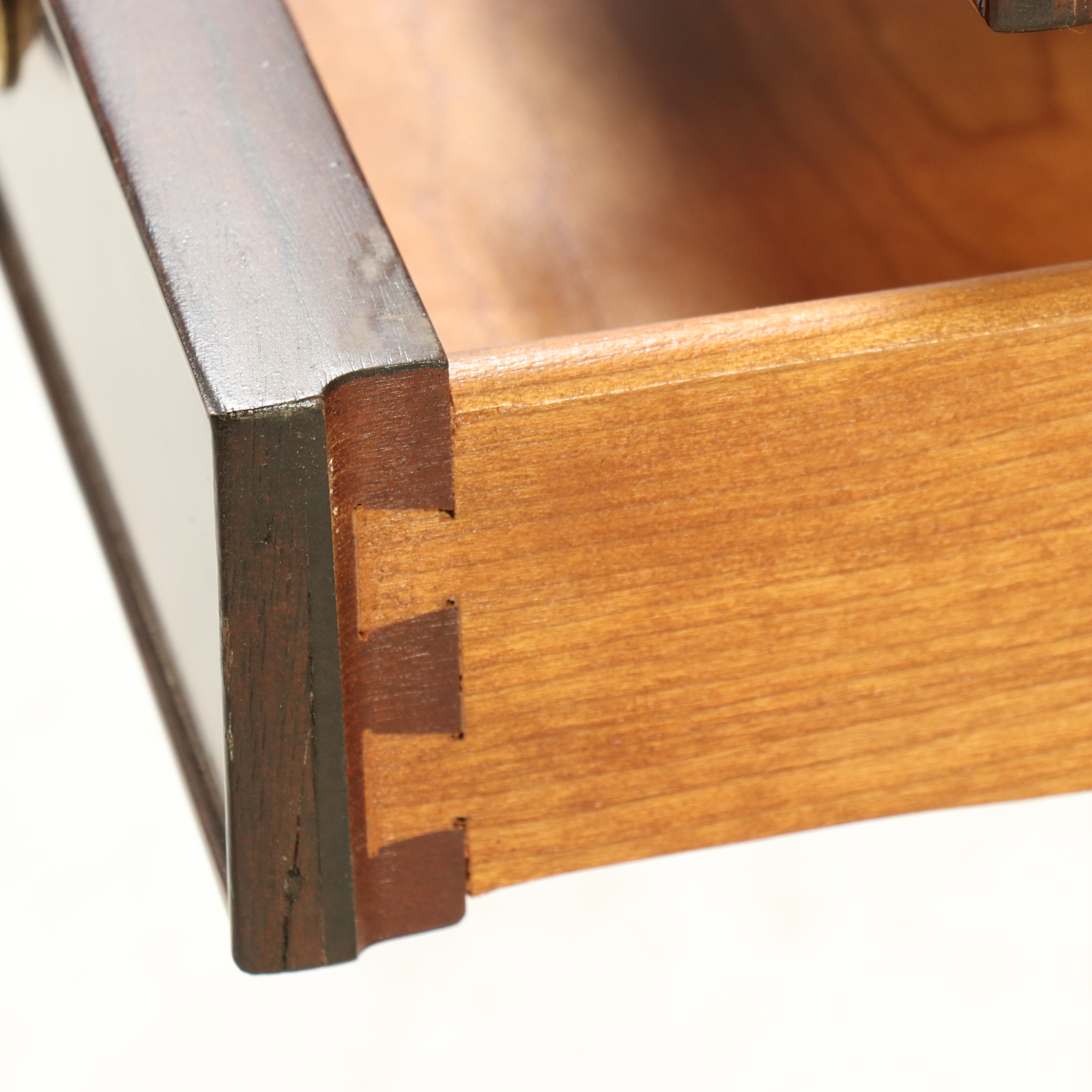 Stickley "Leopold Stickley Original" Chippendale Style Mahogany Side Table