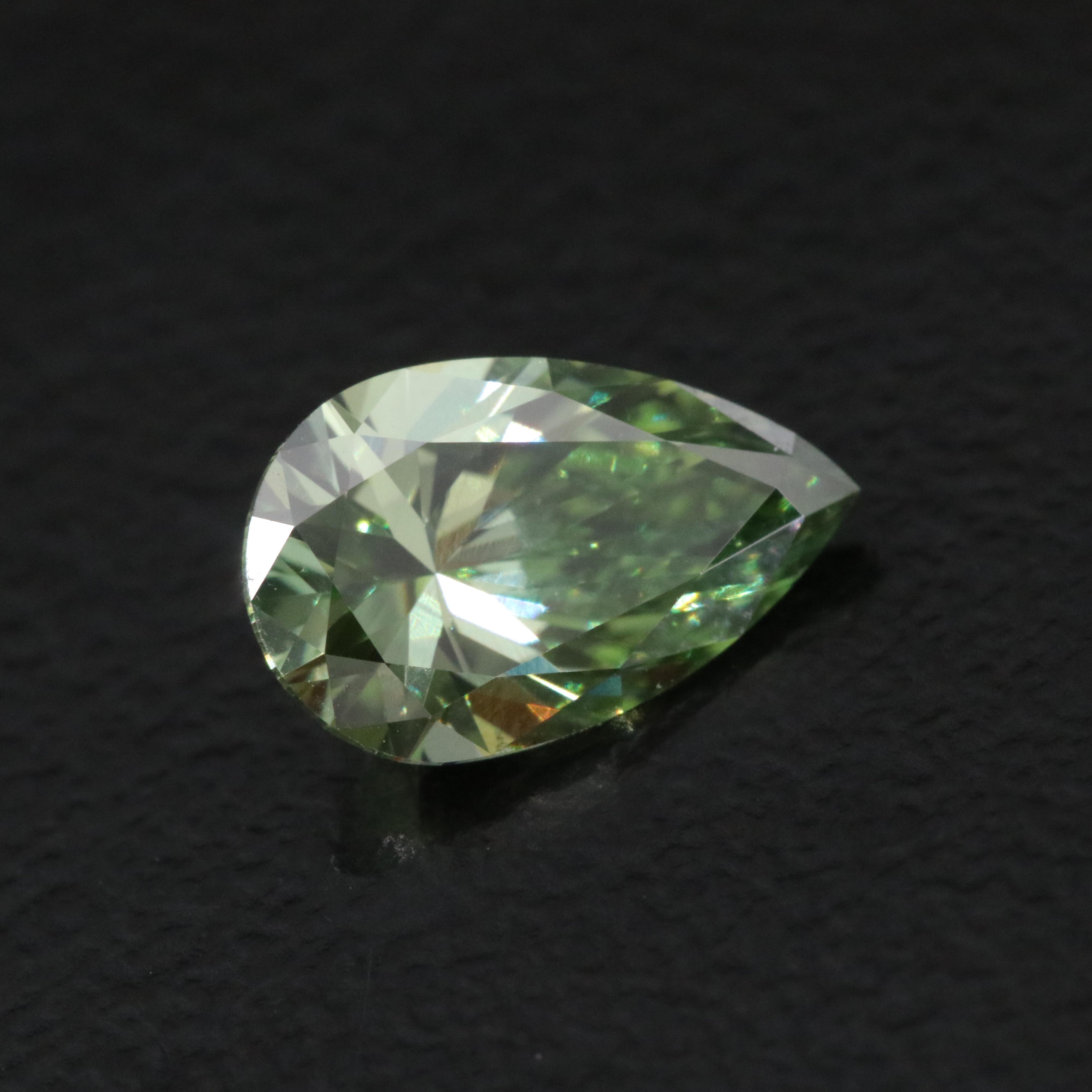 Loose 1.00 CT Lab Grown Fancy Green Diamond with IGI Report