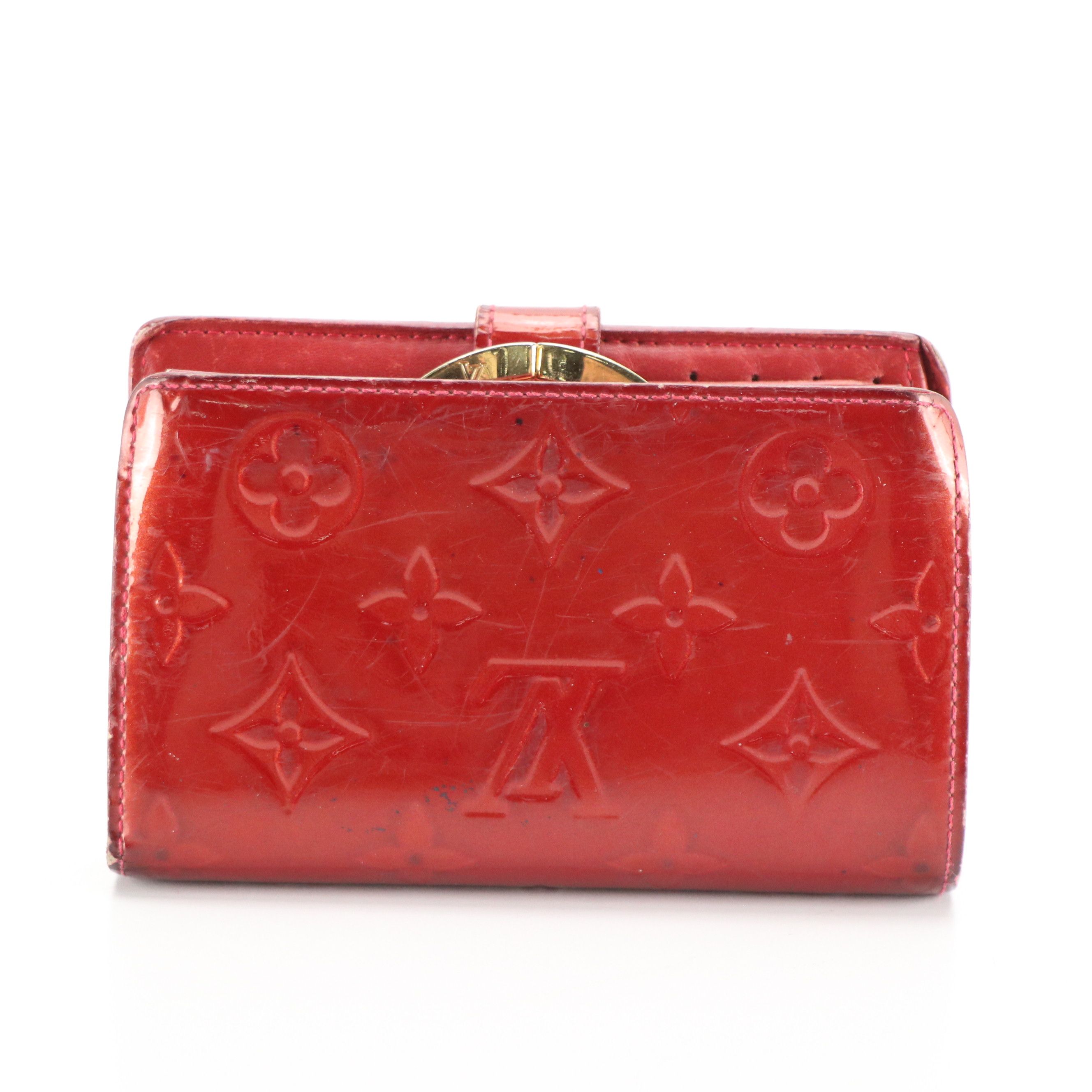 Louis Vuitton Porte-Monnaie Billets Viennois in Red Monogram Vernis Leather