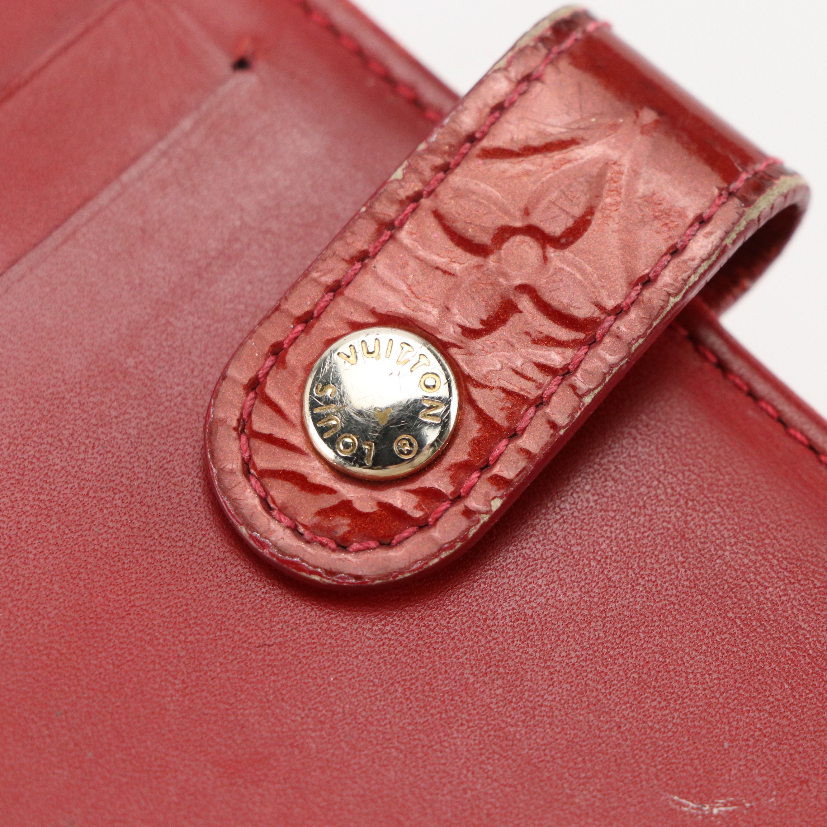 Louis Vuitton Porte-Monnaie Billets Viennois in Red Monogram Vernis Leather