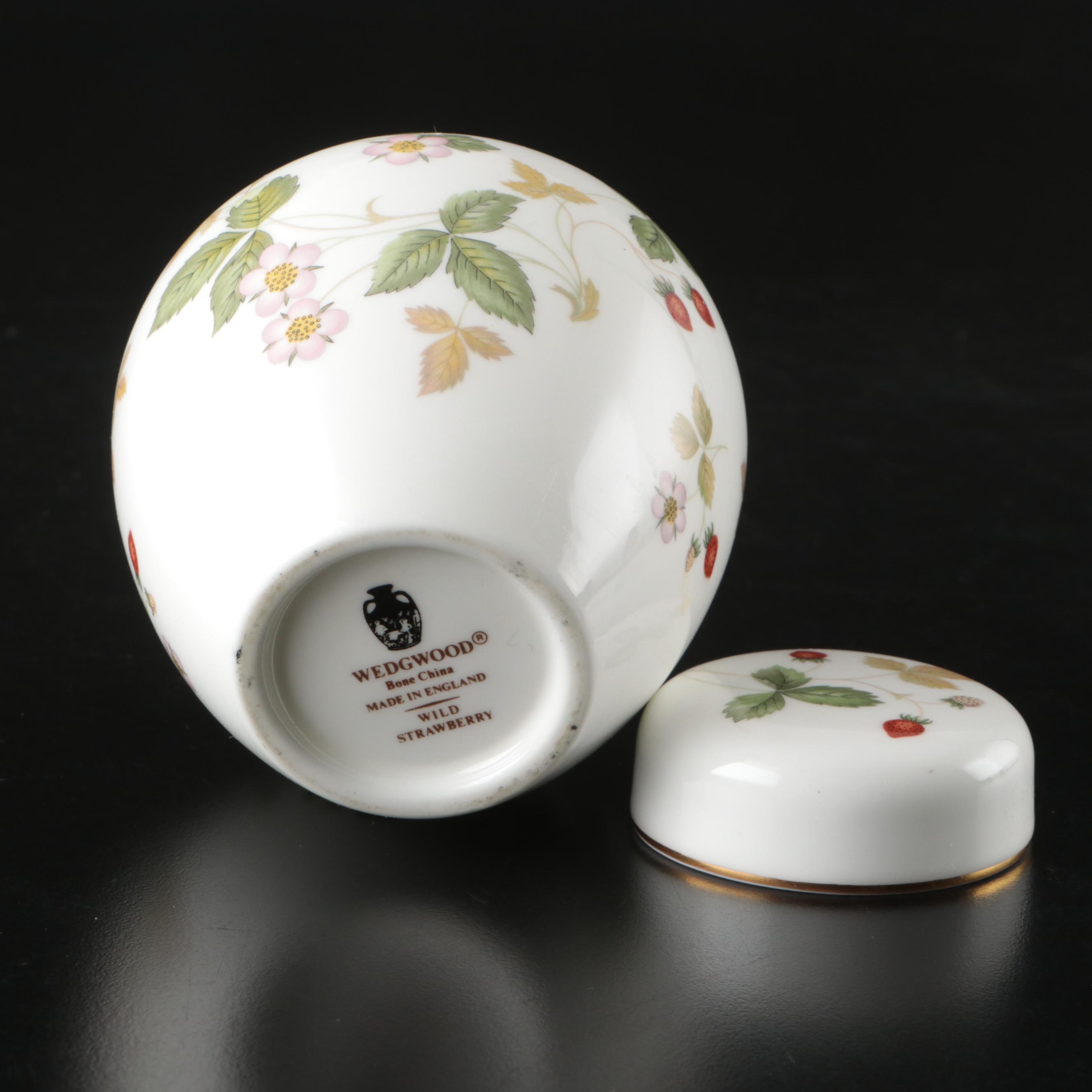 Wedgwood "Wild Strawberry" Ginger Jar