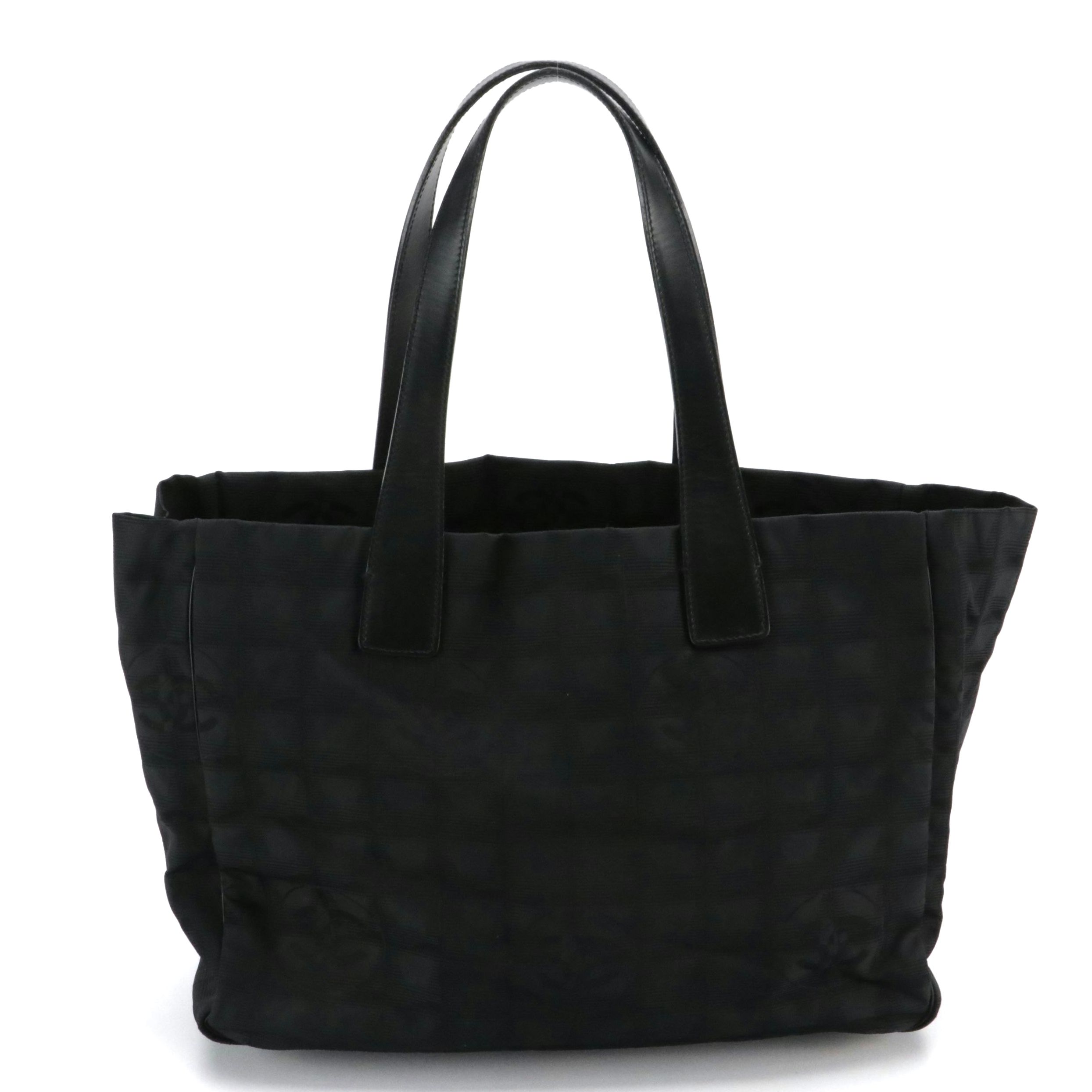 Chanel Travel Ligne Tote in CC Black Nylon Jacquard Canvas and Leather