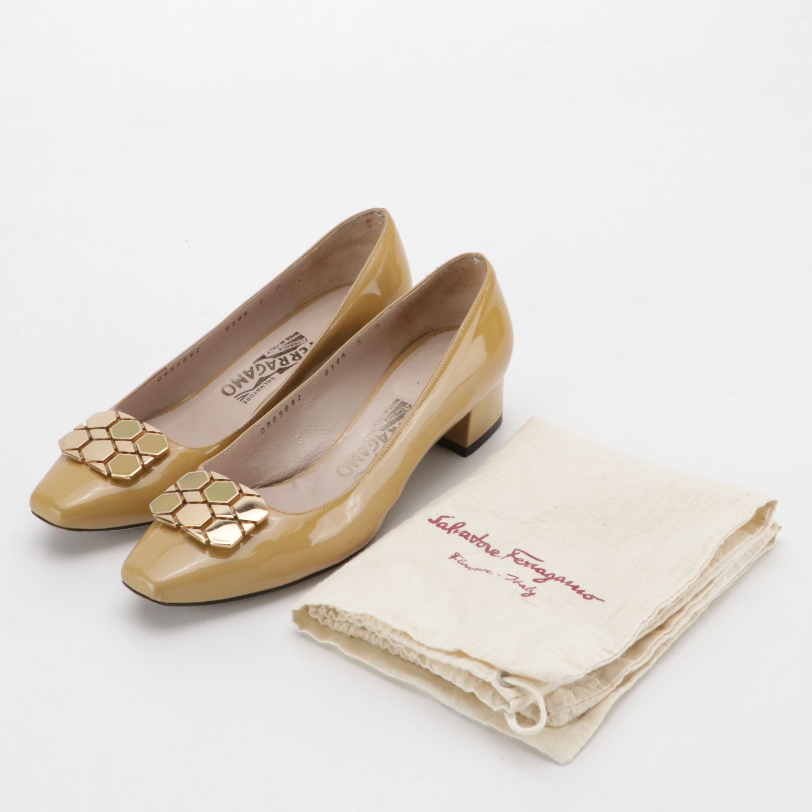 Salvatore Ferragamo Low-Heeled Shoes in Tan Patent Leather