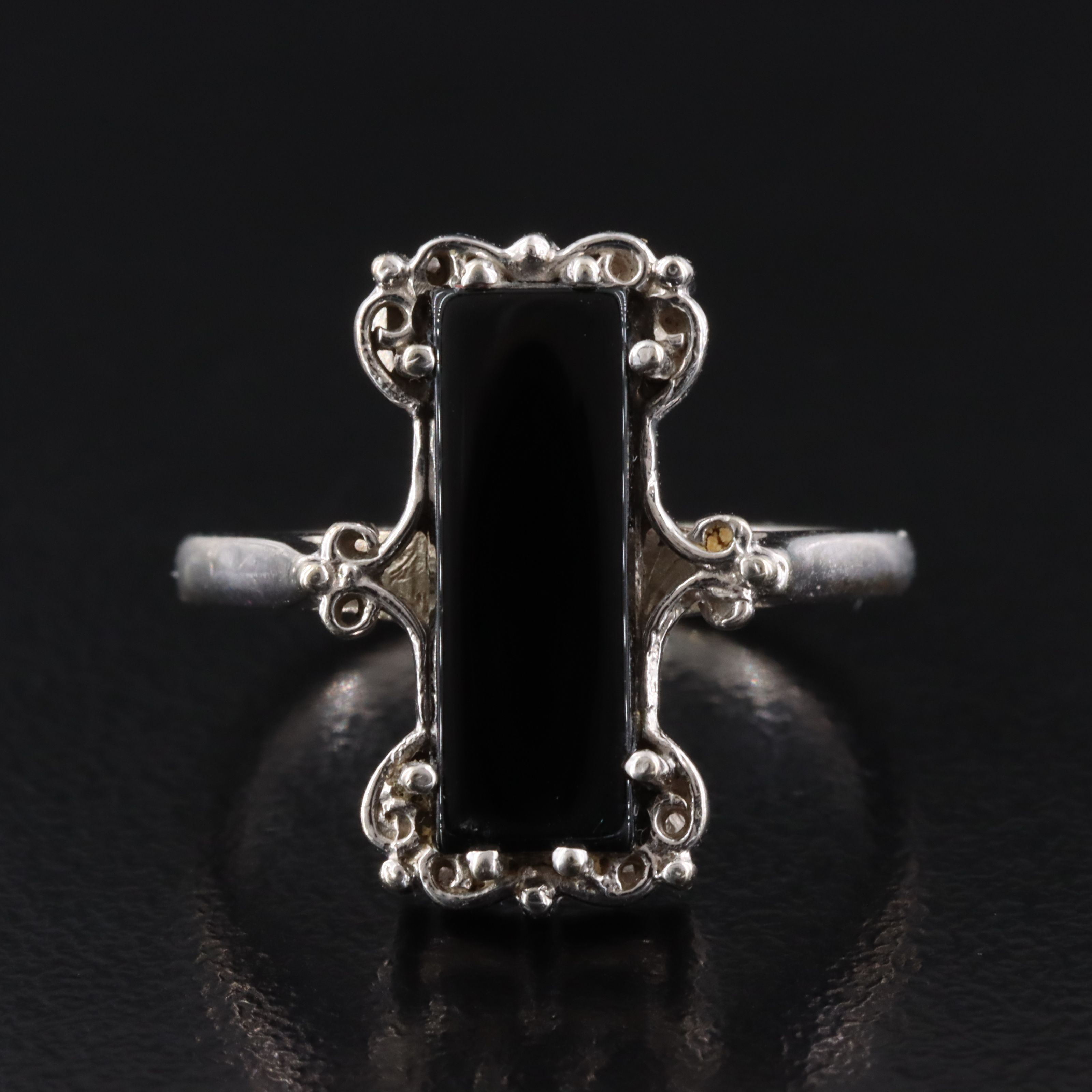 10K Black Onyx Ring