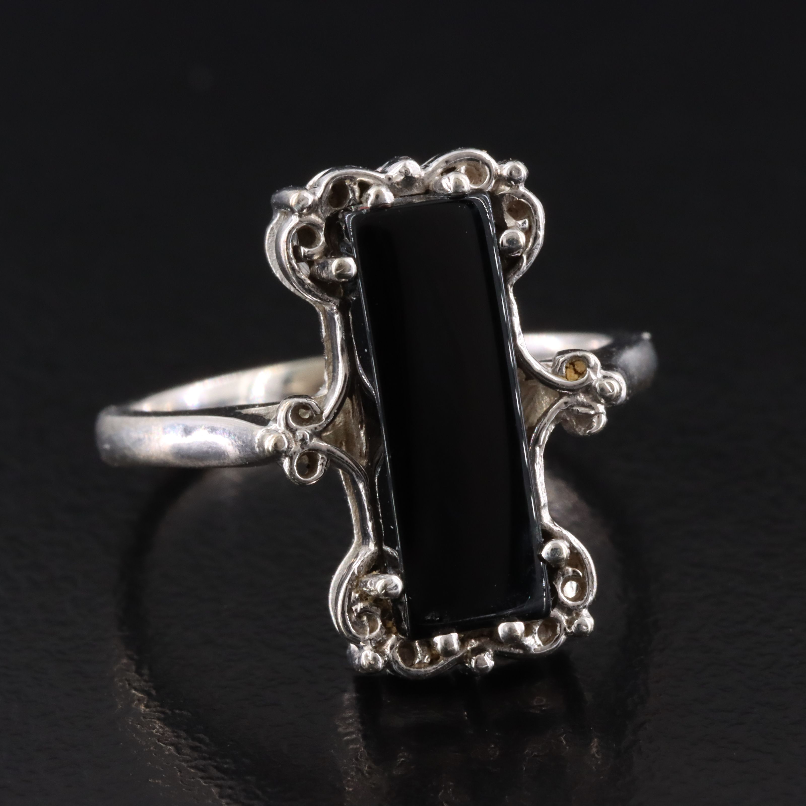 10K Black Onyx Ring