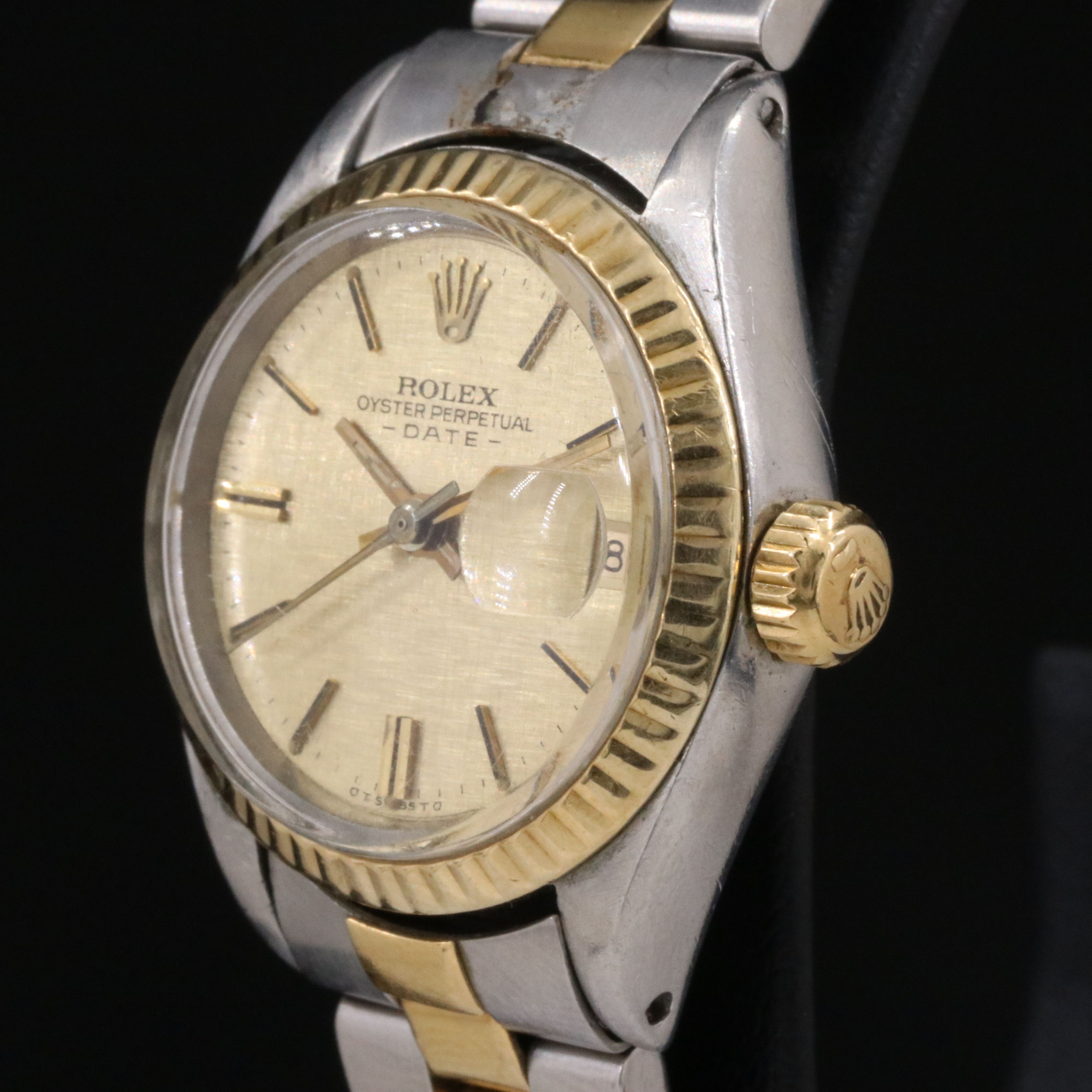 1972 Rolex Sigma Linen Dial Oyster Perpetual Date Watch