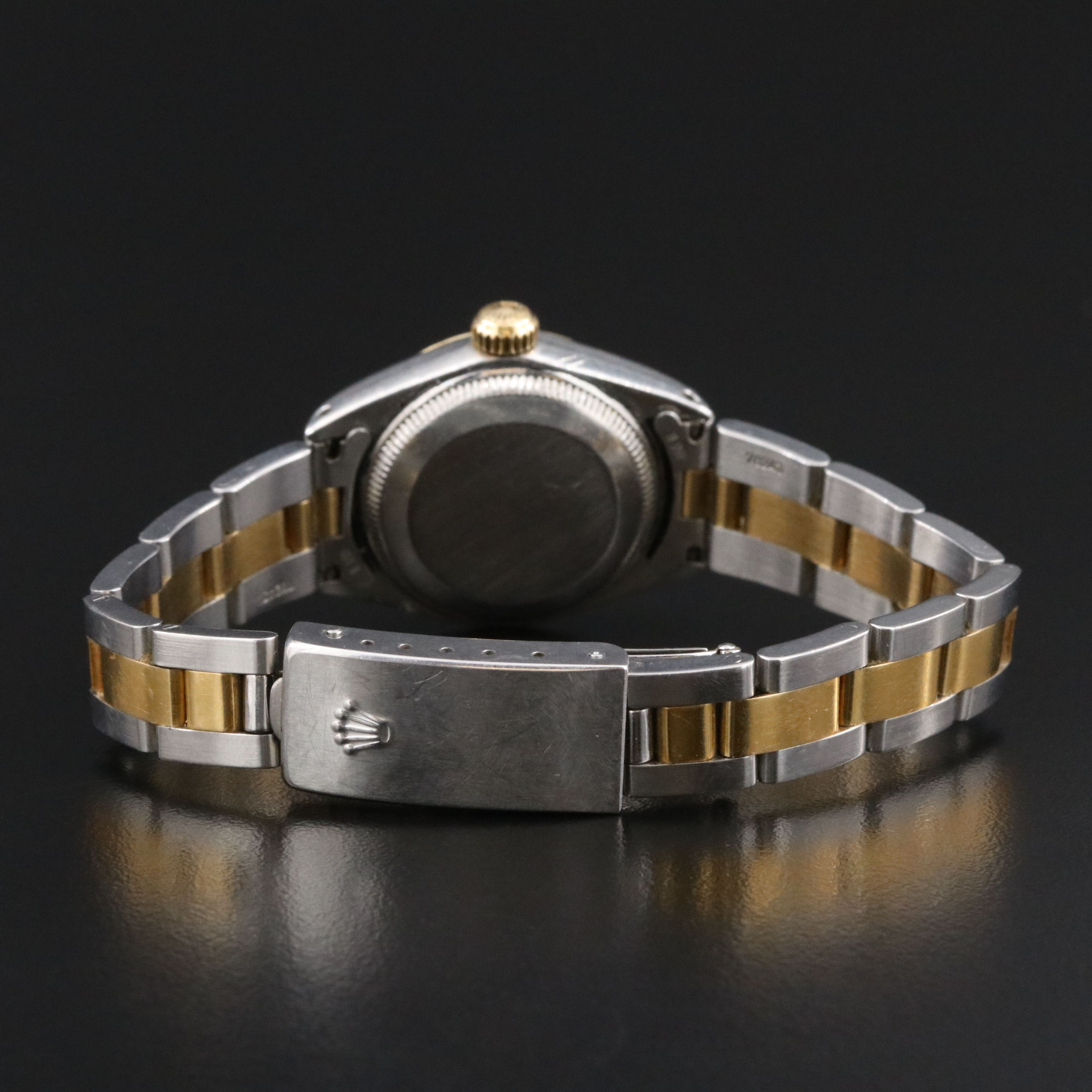 1972 Rolex Sigma Linen Dial Oyster Perpetual Date Watch