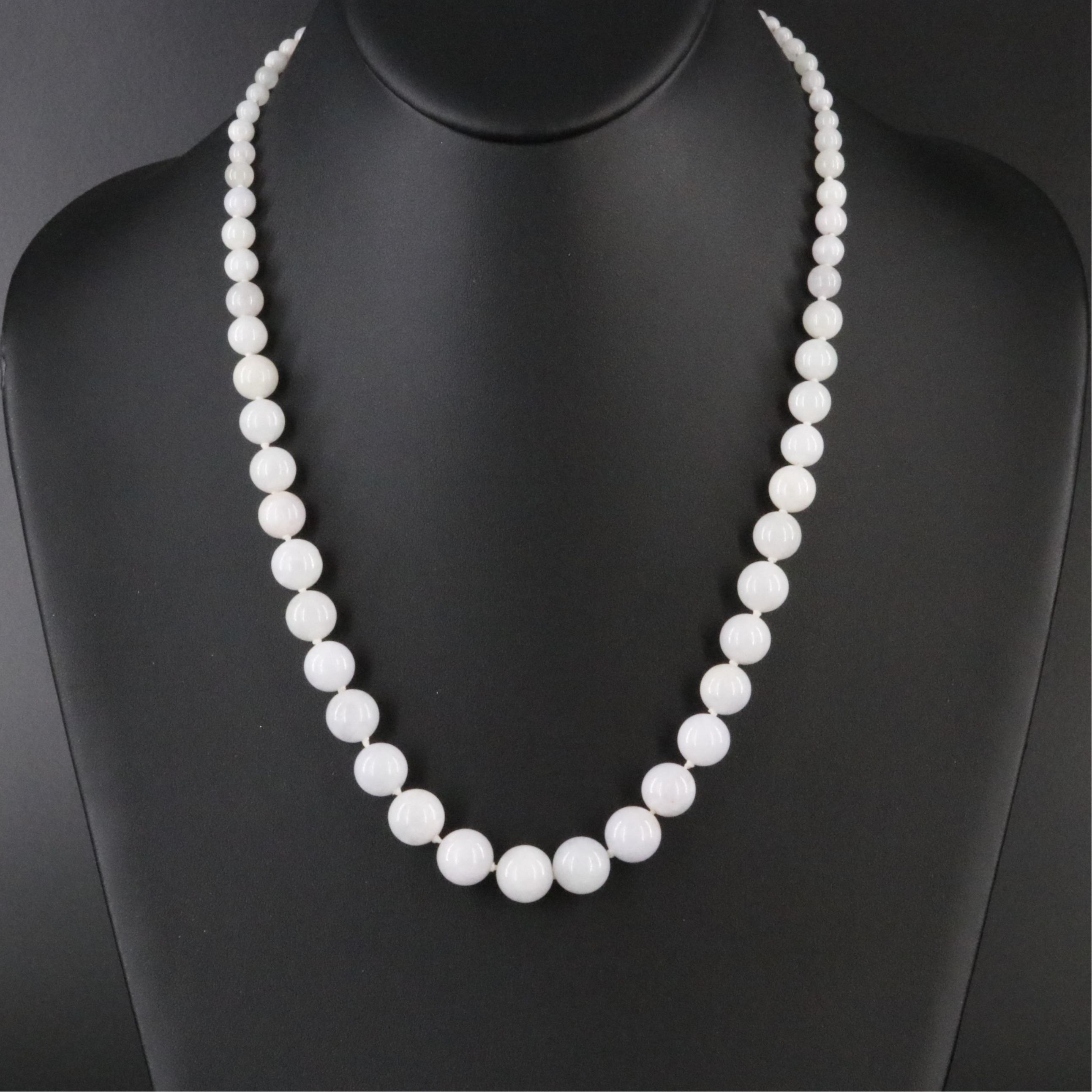 Jadeite Graduated Necklace with 14K Clasp