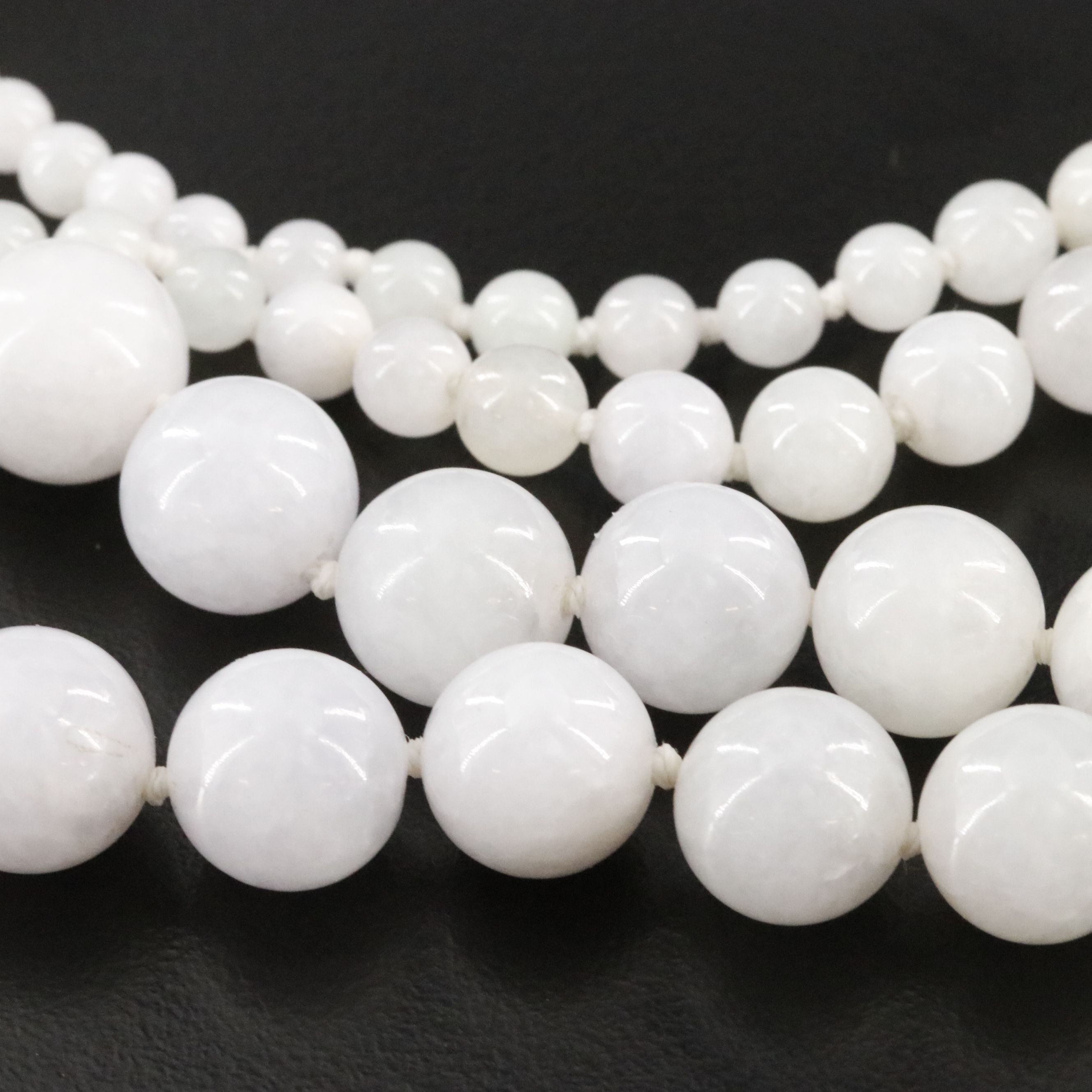 Jadeite Graduated Necklace with 14K Clasp