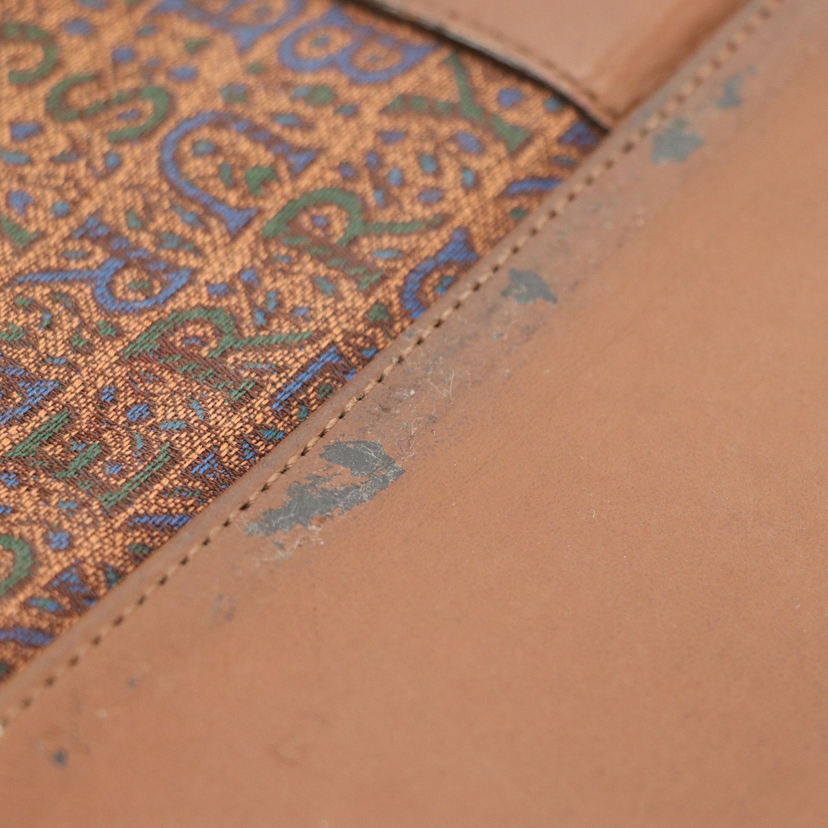 Burberrys Vintage Weekend Duffel Bag in Jacquard Canvas and Brown Leather Trim