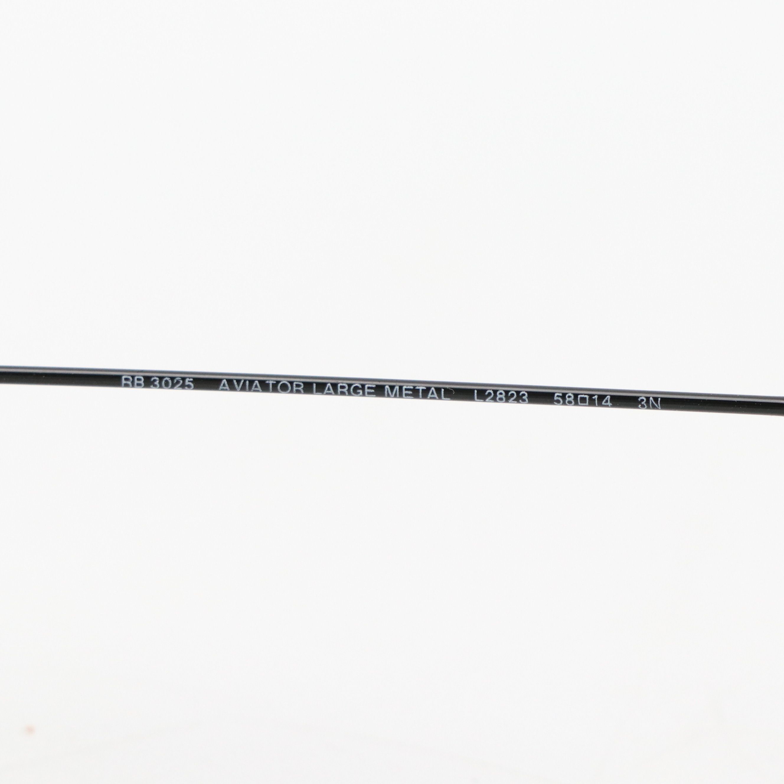 Ray-Ban RB3025 Large Metal Aviator Sunglasses with Case