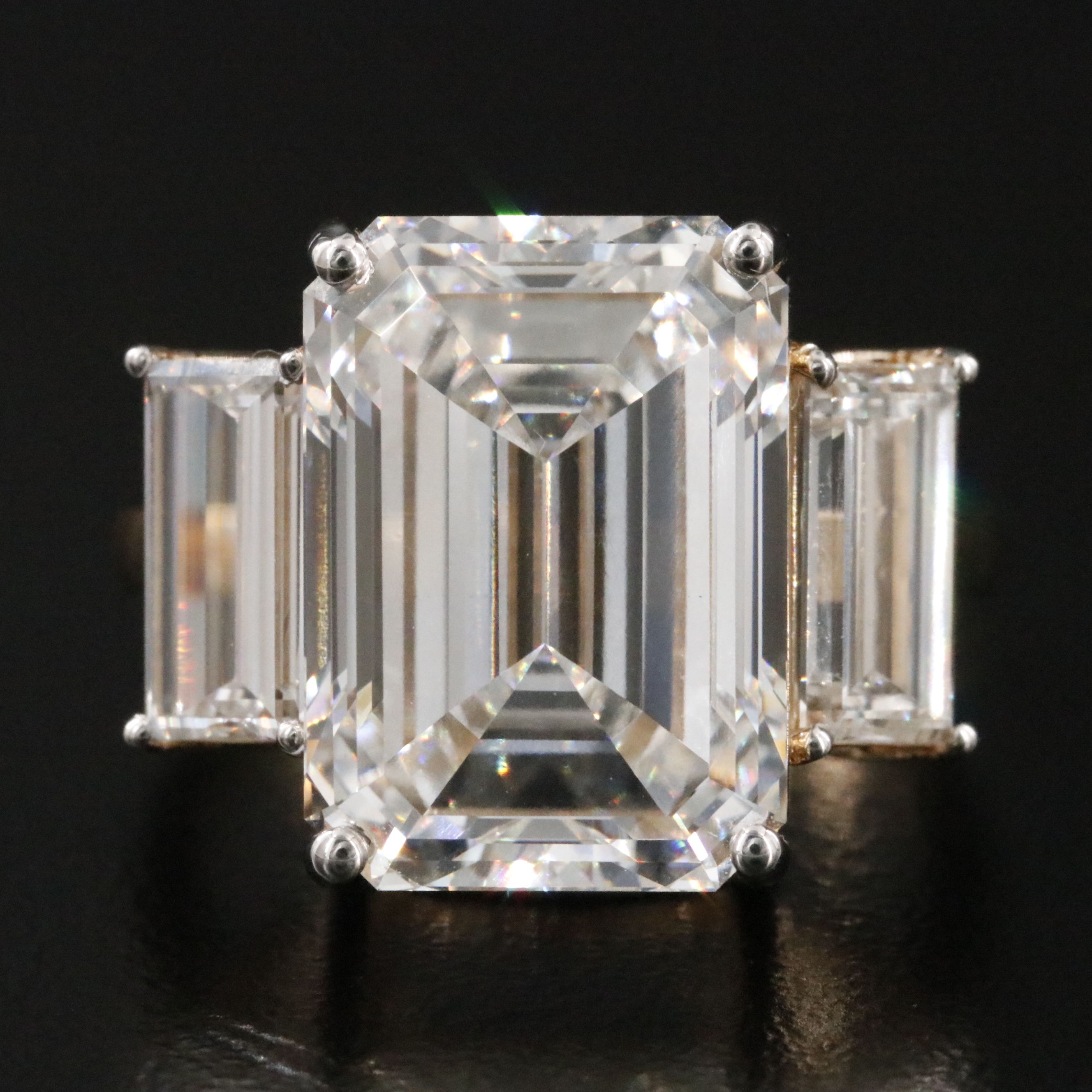 18K 10.77 CTW Lab Grown Diamond Ring with IGI Report