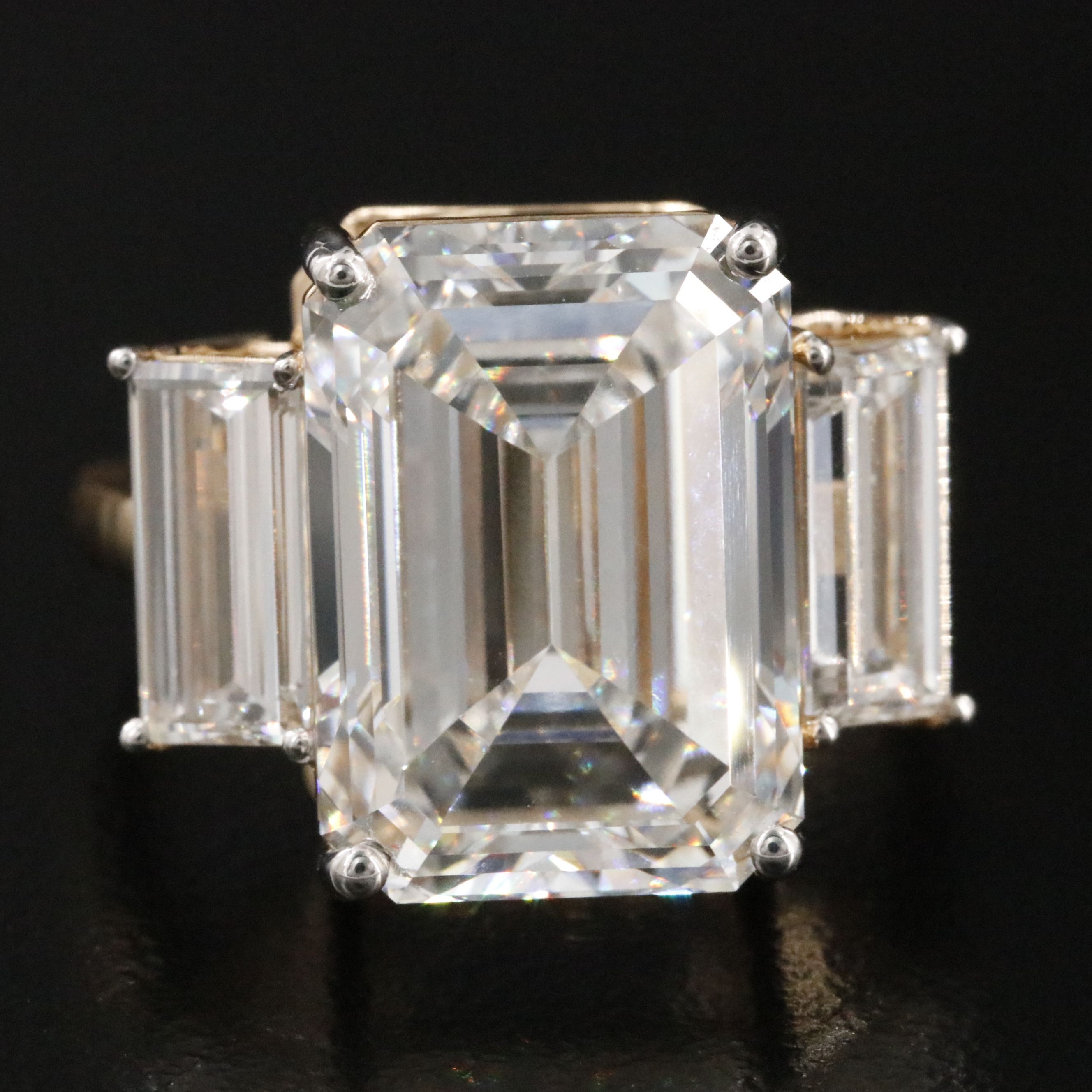 18K 10.77 CTW Lab Grown Diamond Ring with IGI Report