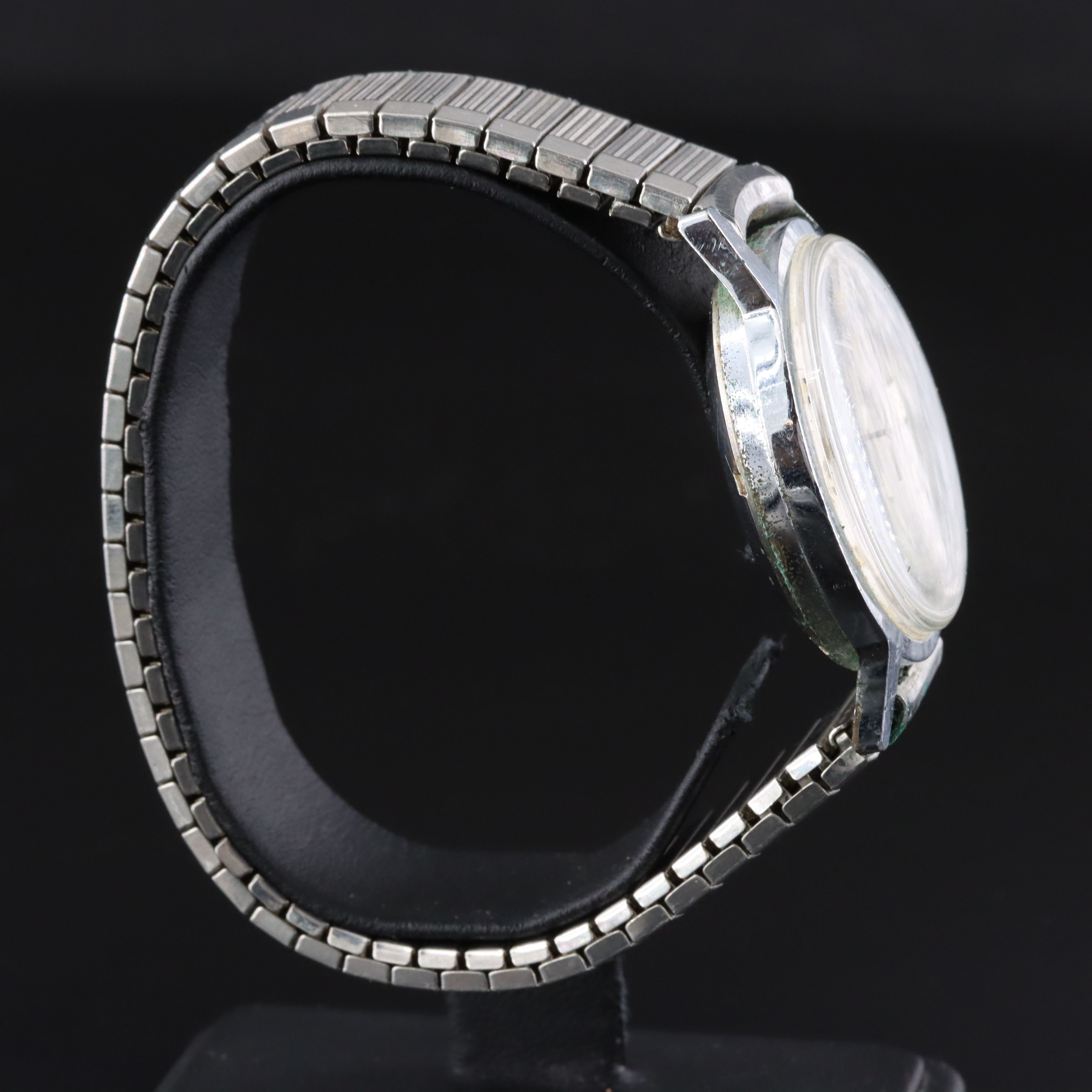 Helbros Invincible Vintage Self Winding Watch