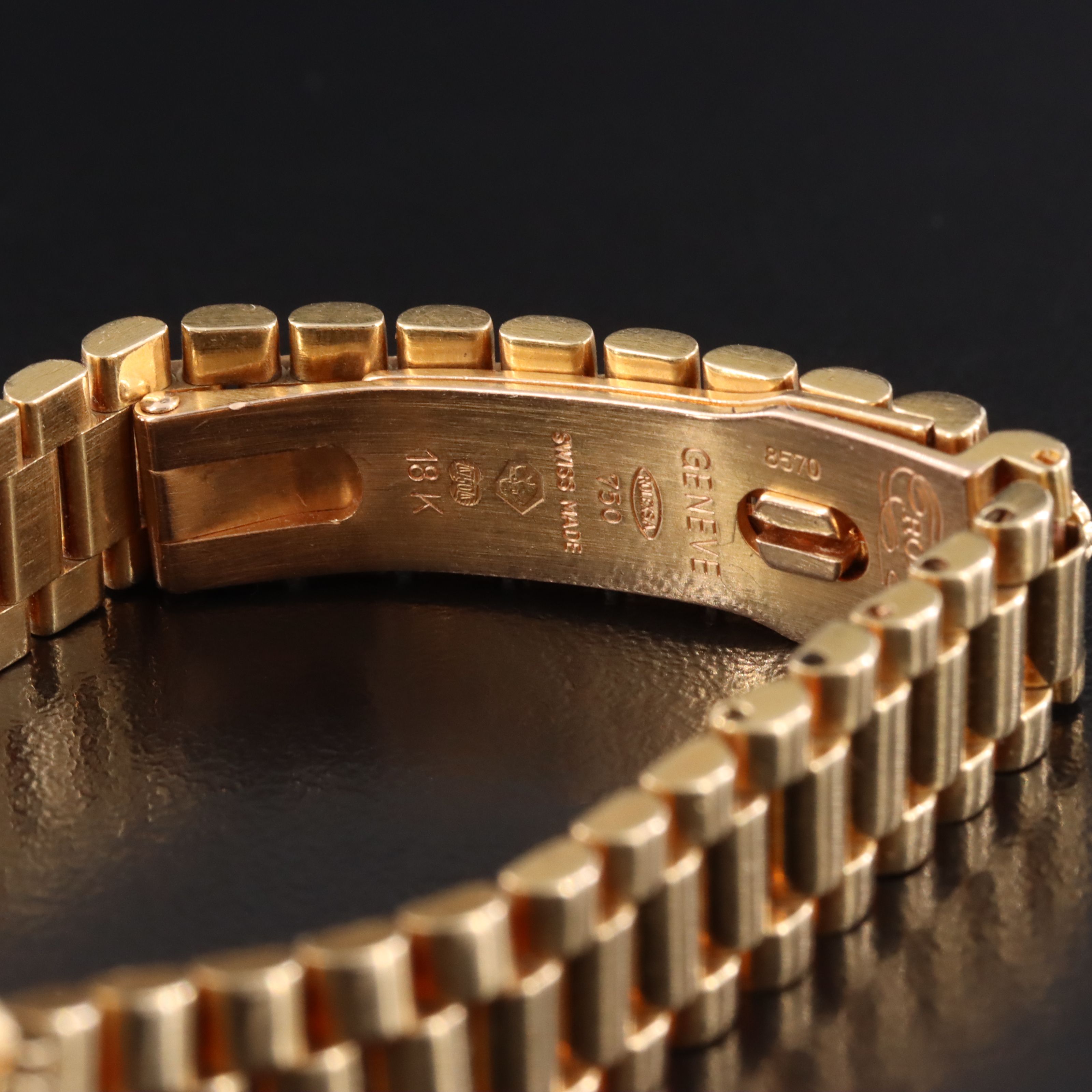 1999 Rolex Custom 1.02ctw. Diamond Dial & Bezel 18K Datejust Watch