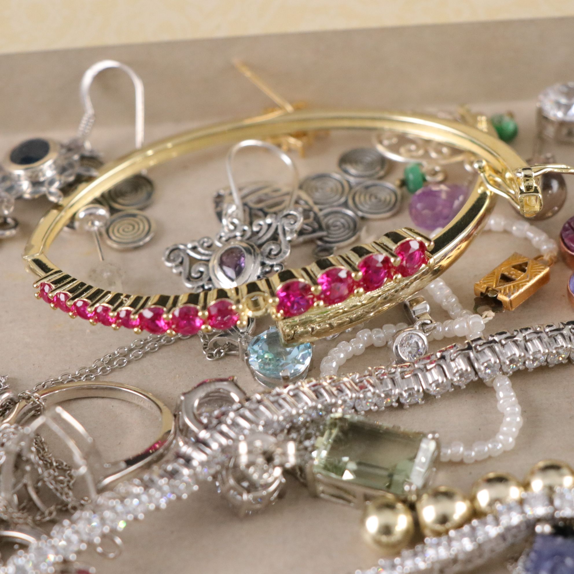 Assortment of Sterling Silver Broken and Tangled Jewelry for Repair