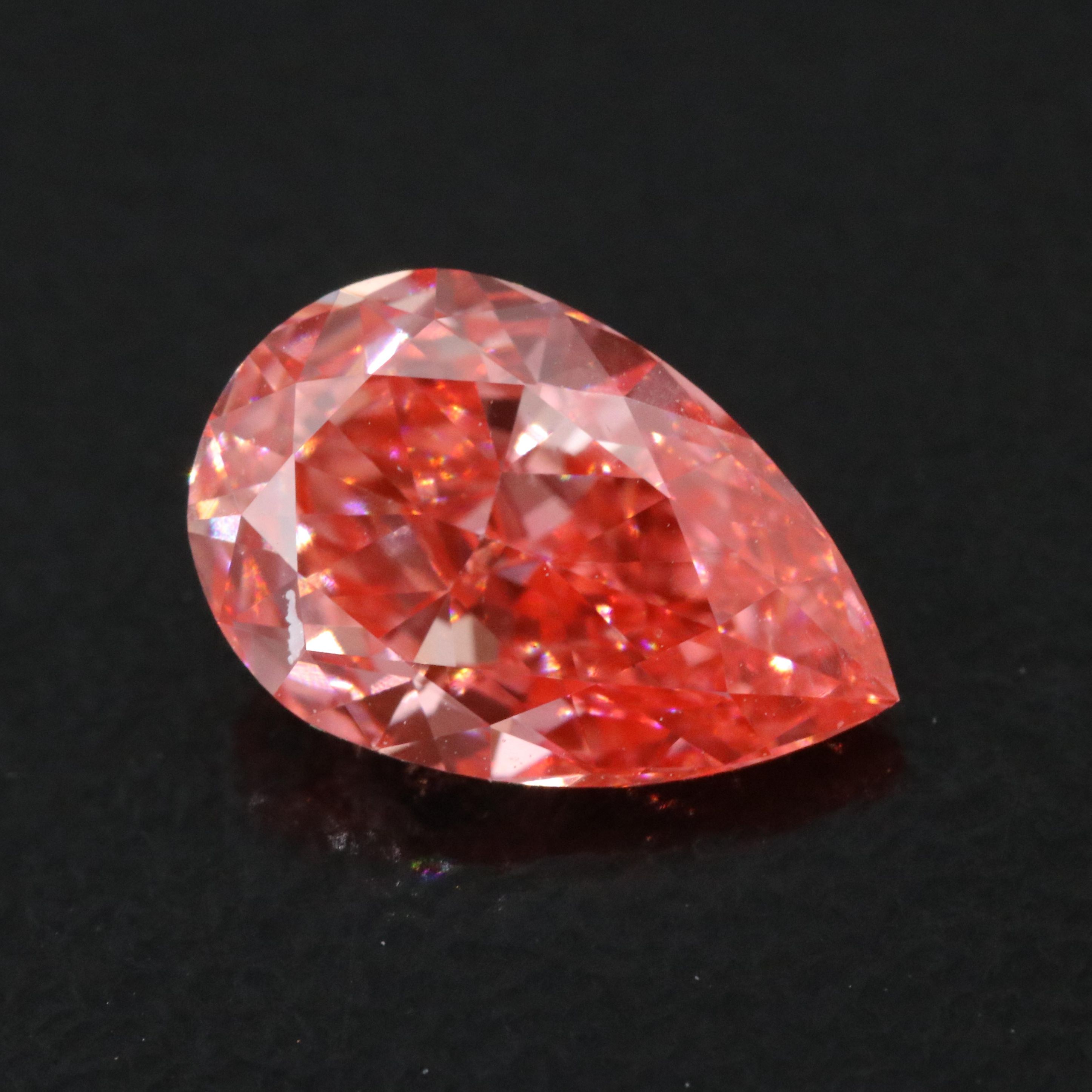 Loose 1.51 CT Lab Grown Fancy Vivid Pink Diamond with IGI Report