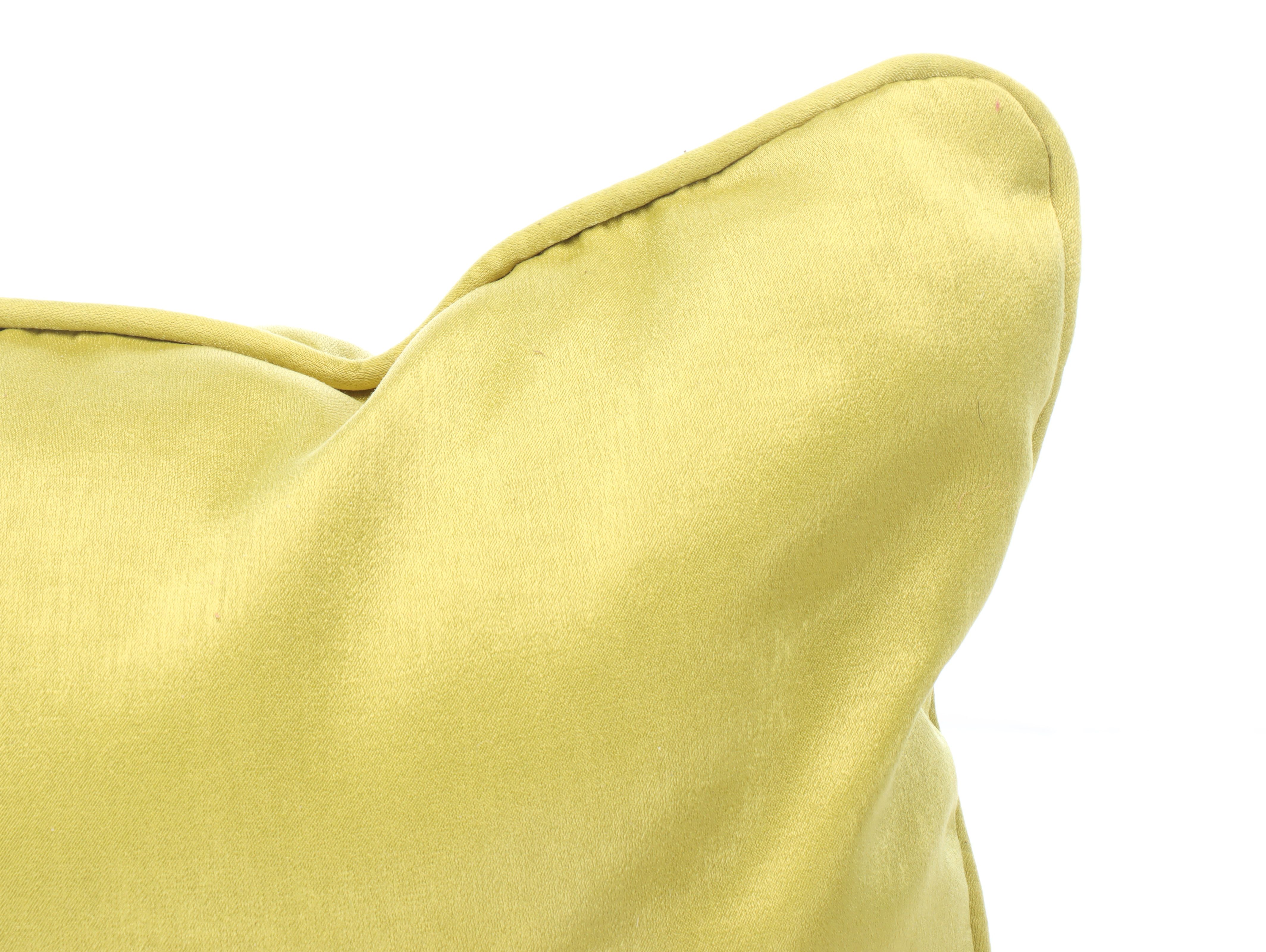 Green Polyester and Velvet Accent Pillows