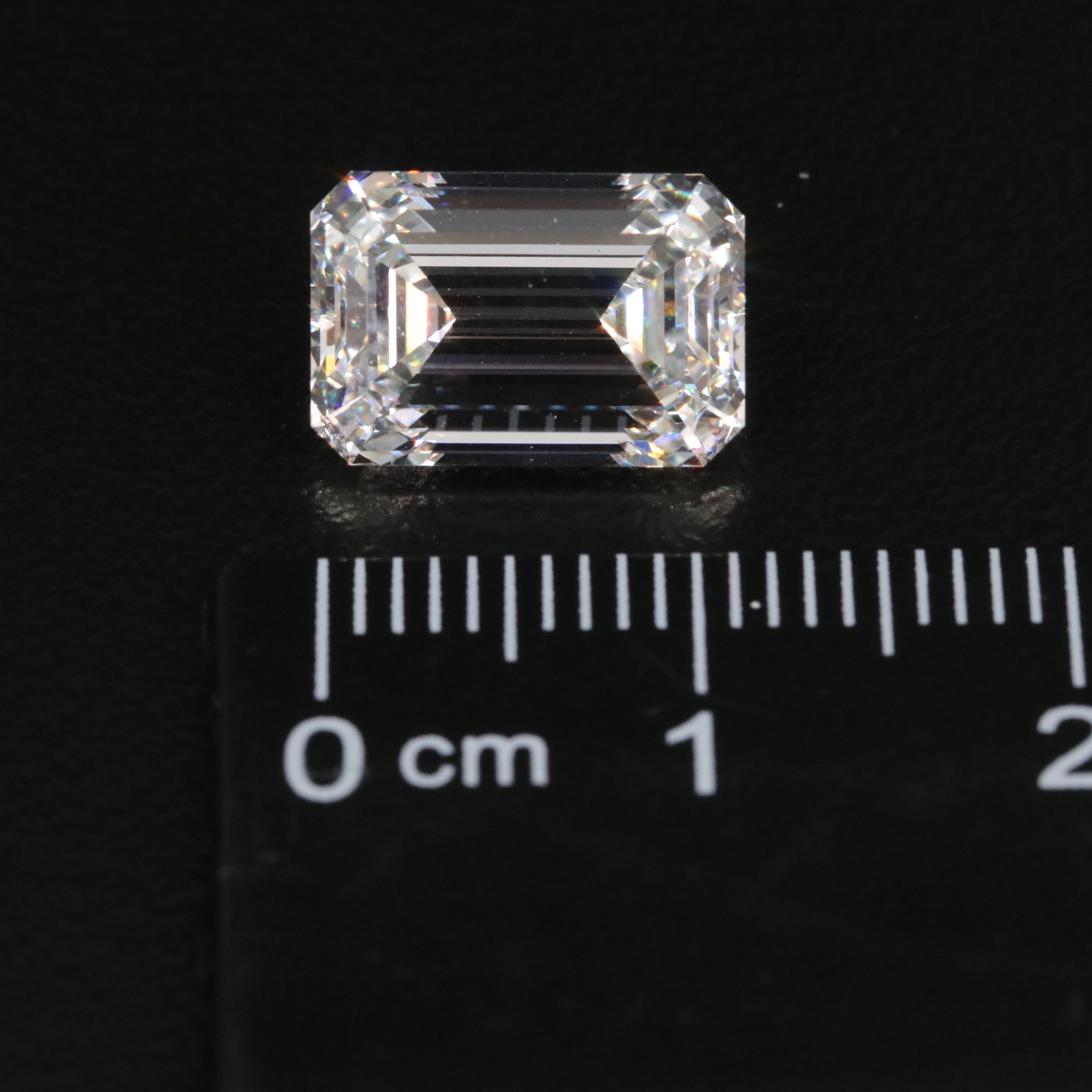 Loose 4.98 CT Lab Grown Diamond with IGI Report